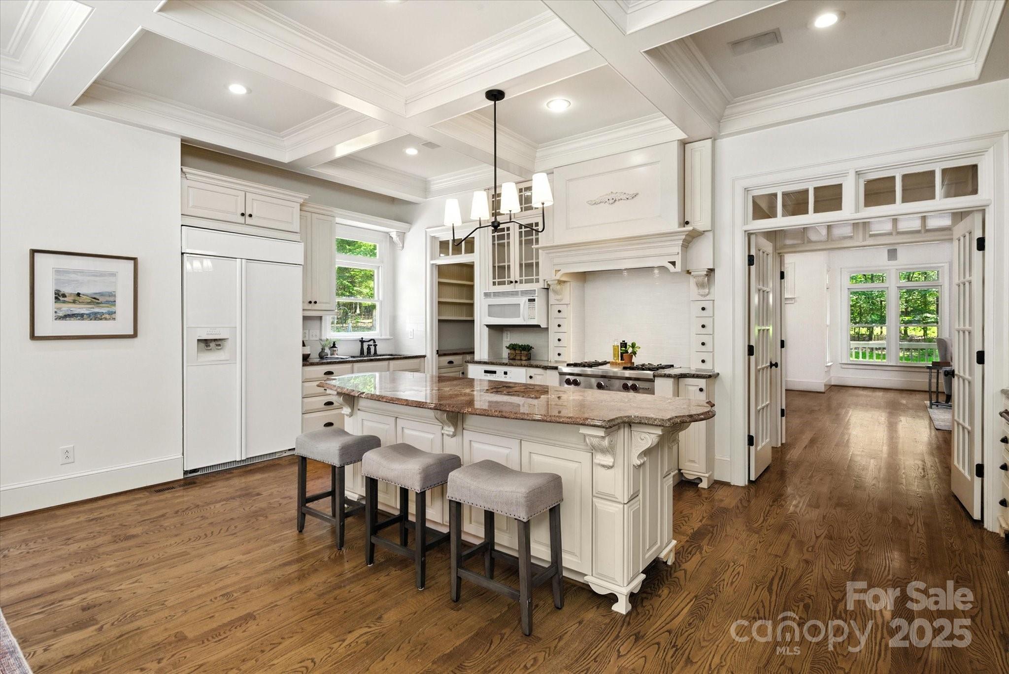 3408 Sandalwood Lane