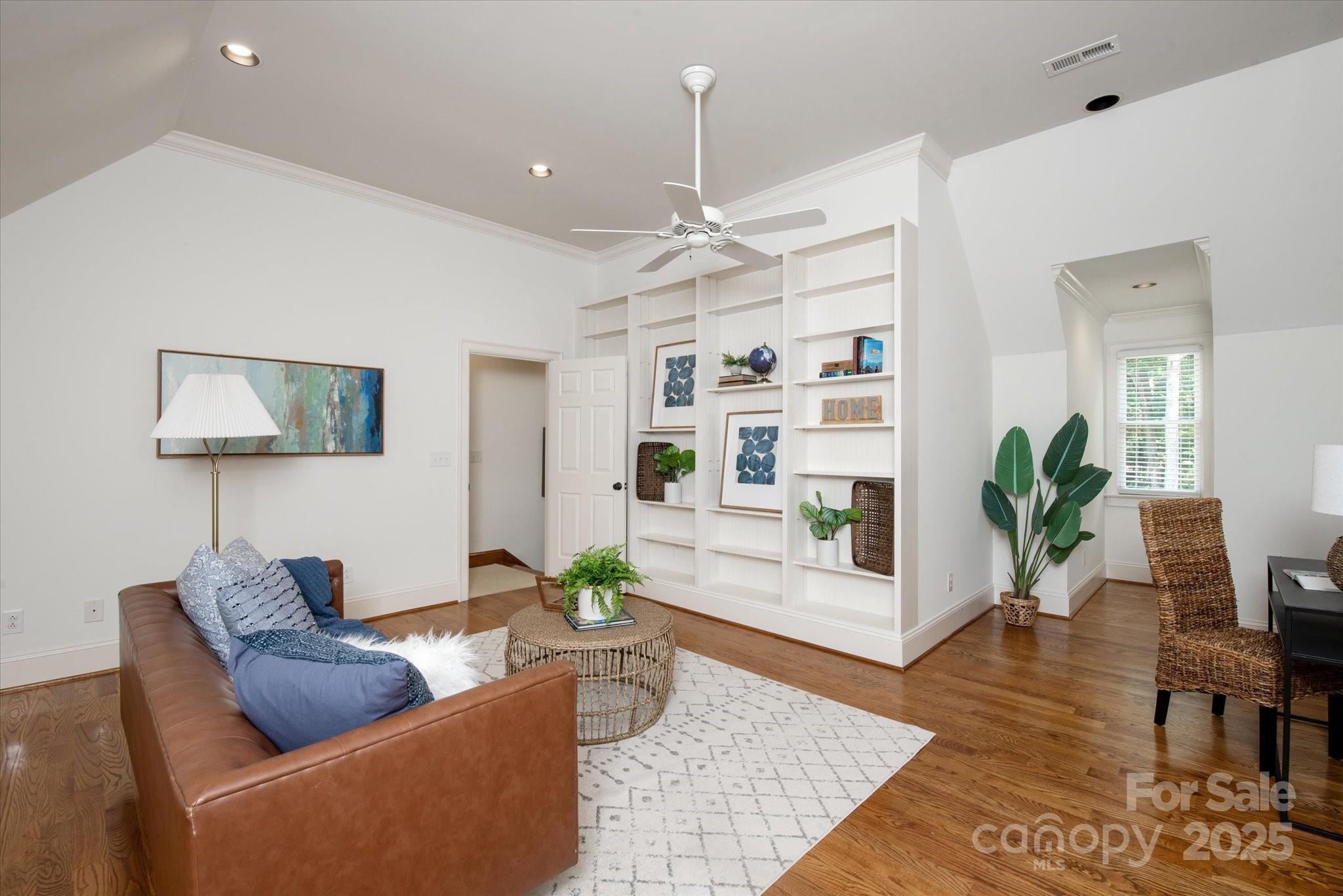 3408 Sandalwood Lane