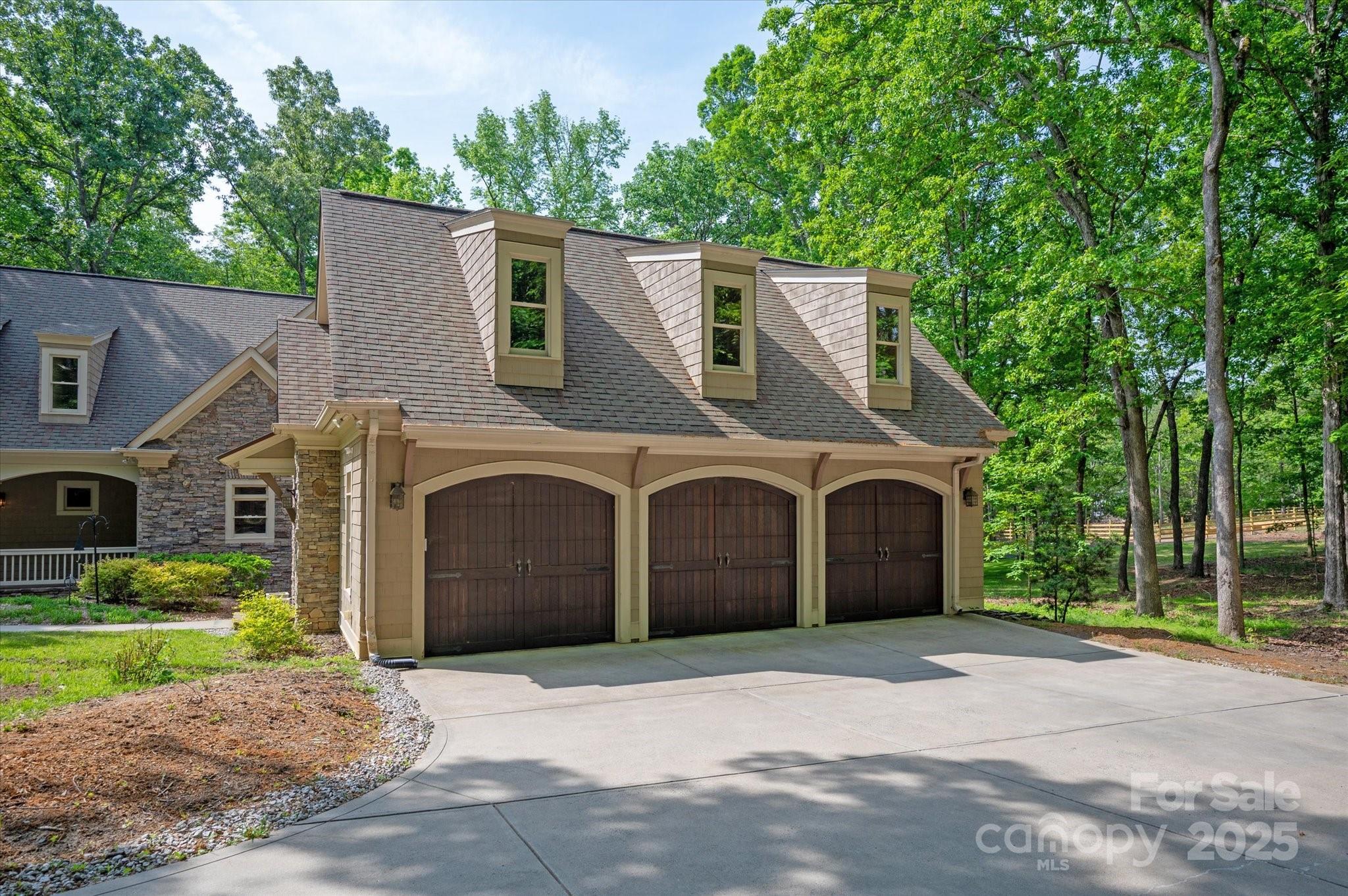 3408 Sandalwood Lane