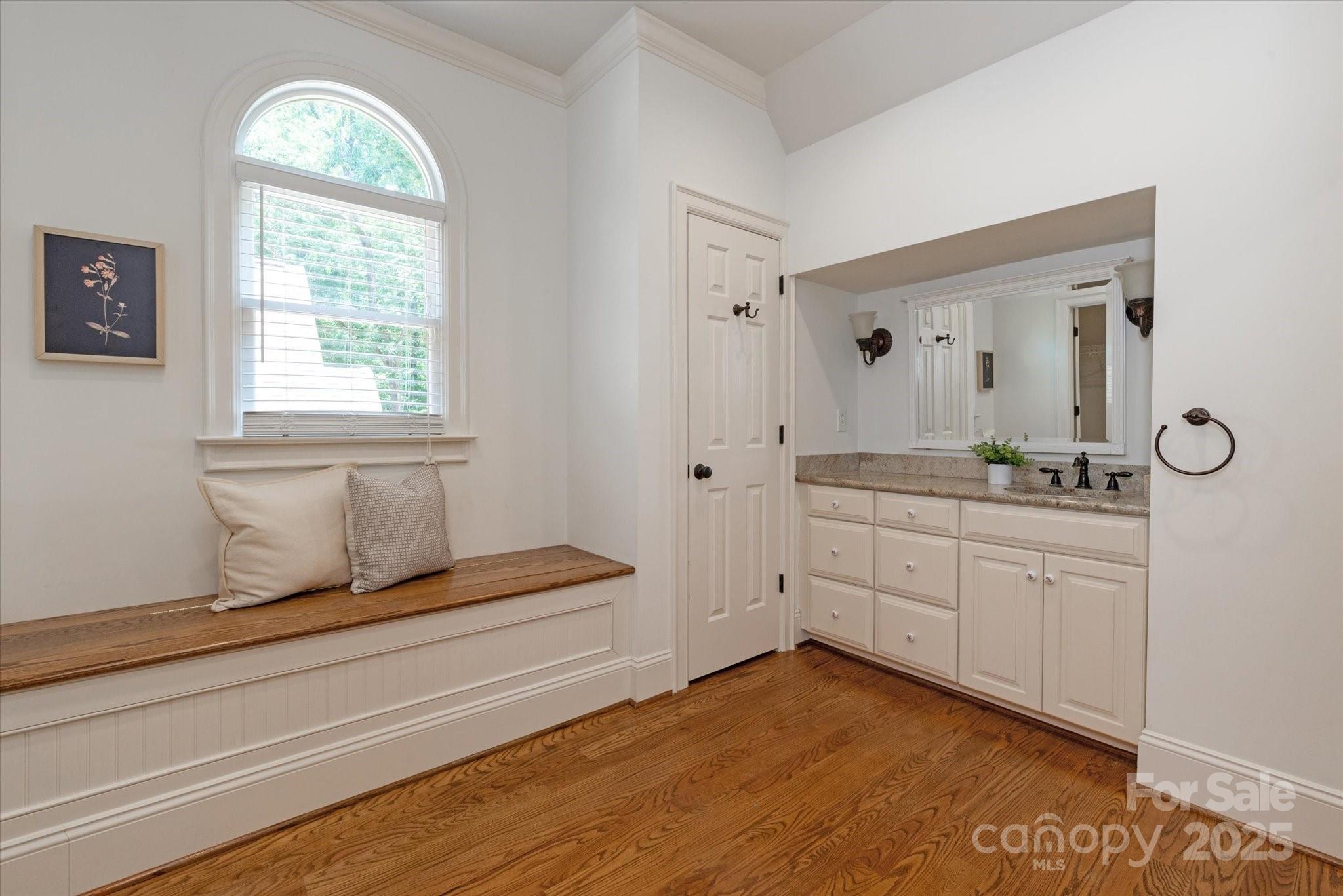 3408 Sandalwood Lane