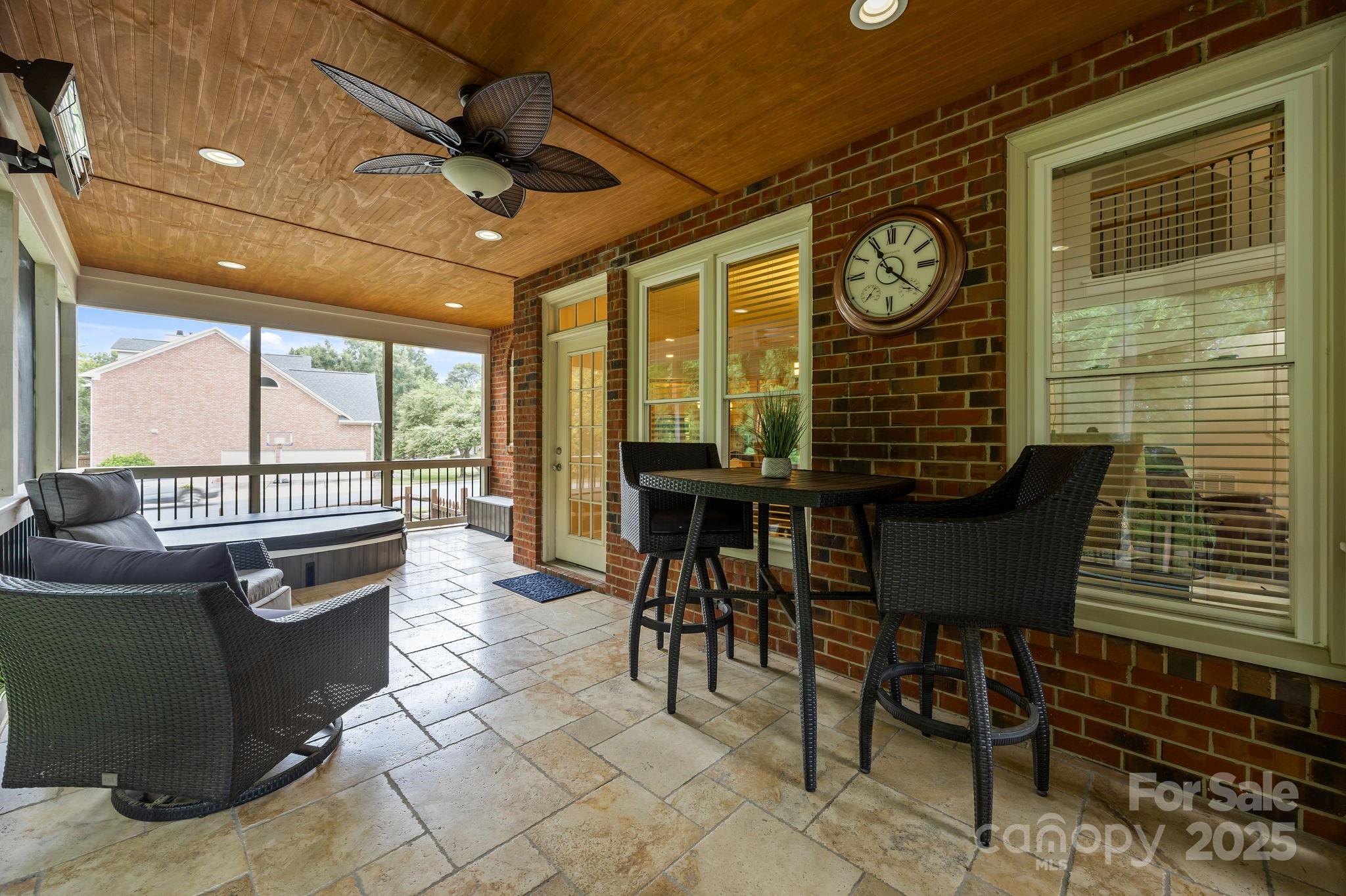 6323 Woodleigh Oaks Drive