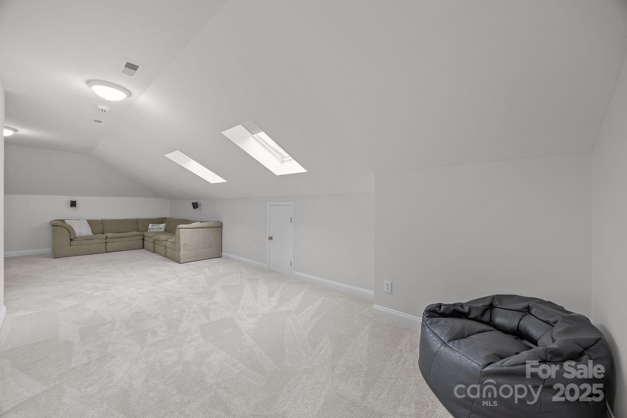 6323 Woodleigh Oaks Drive