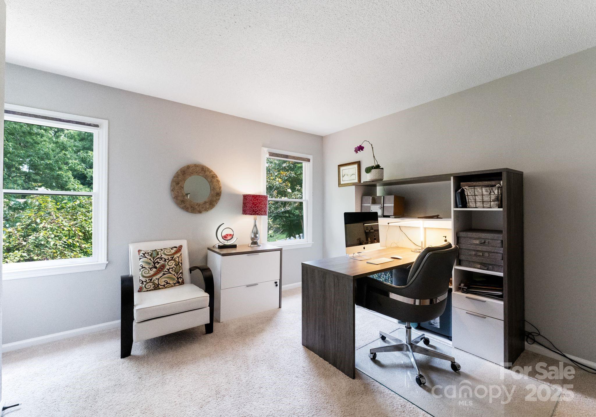 2111 Caleo Circle