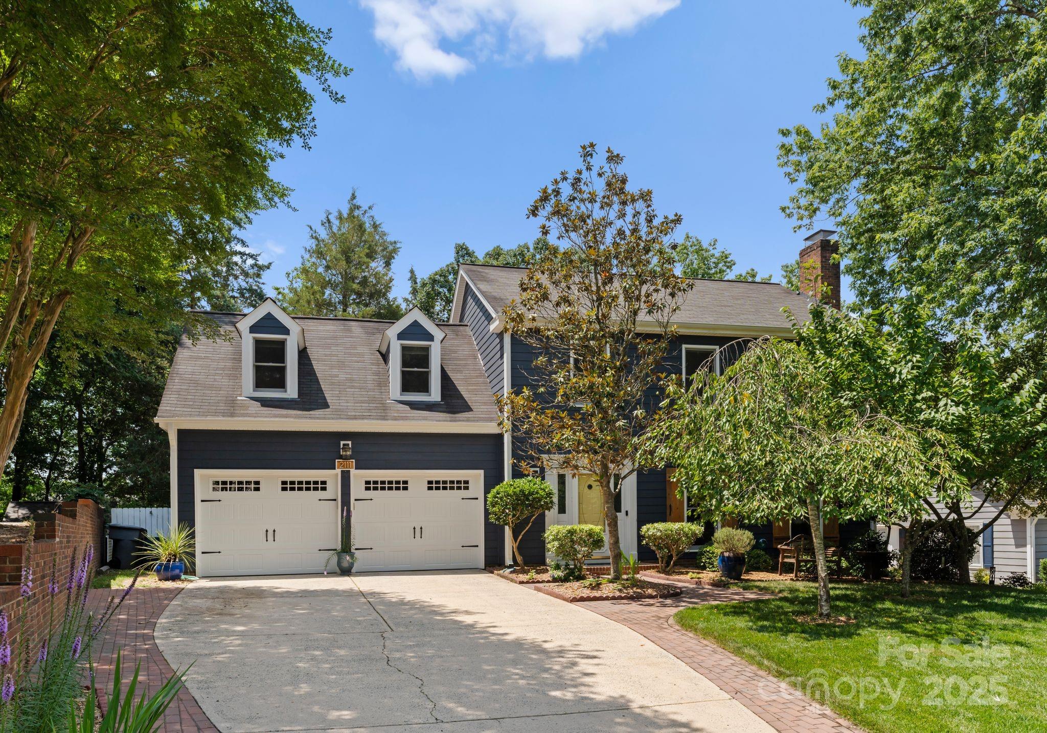 2111 Caleo Circle