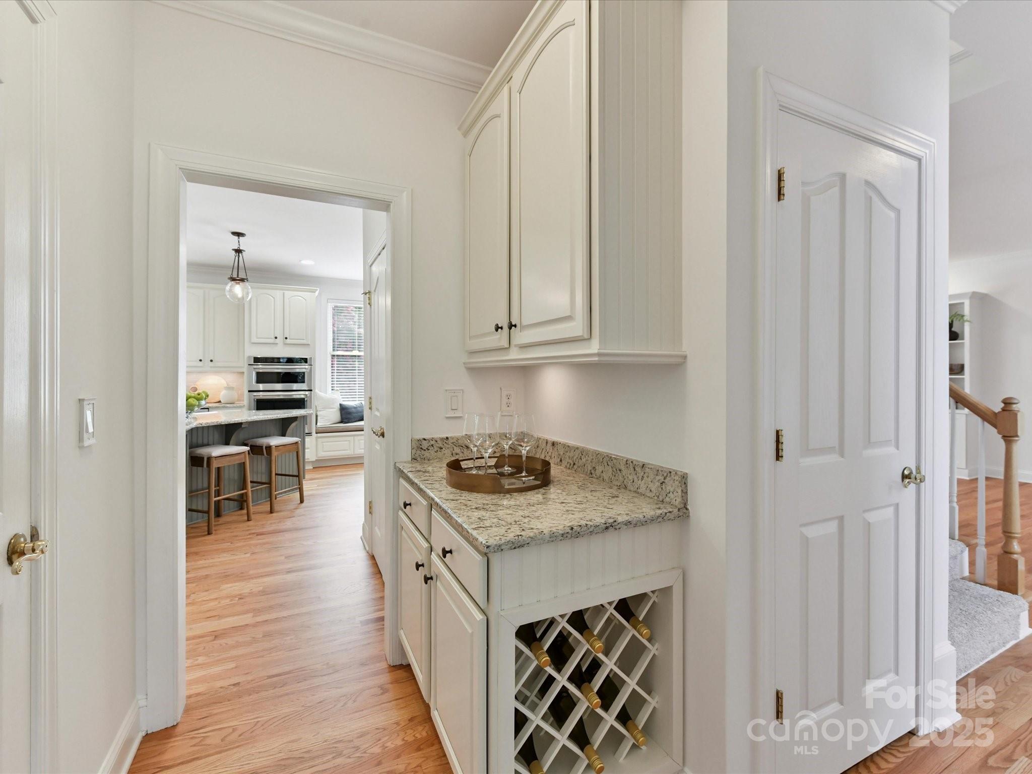 5434 Shoal Brook Court