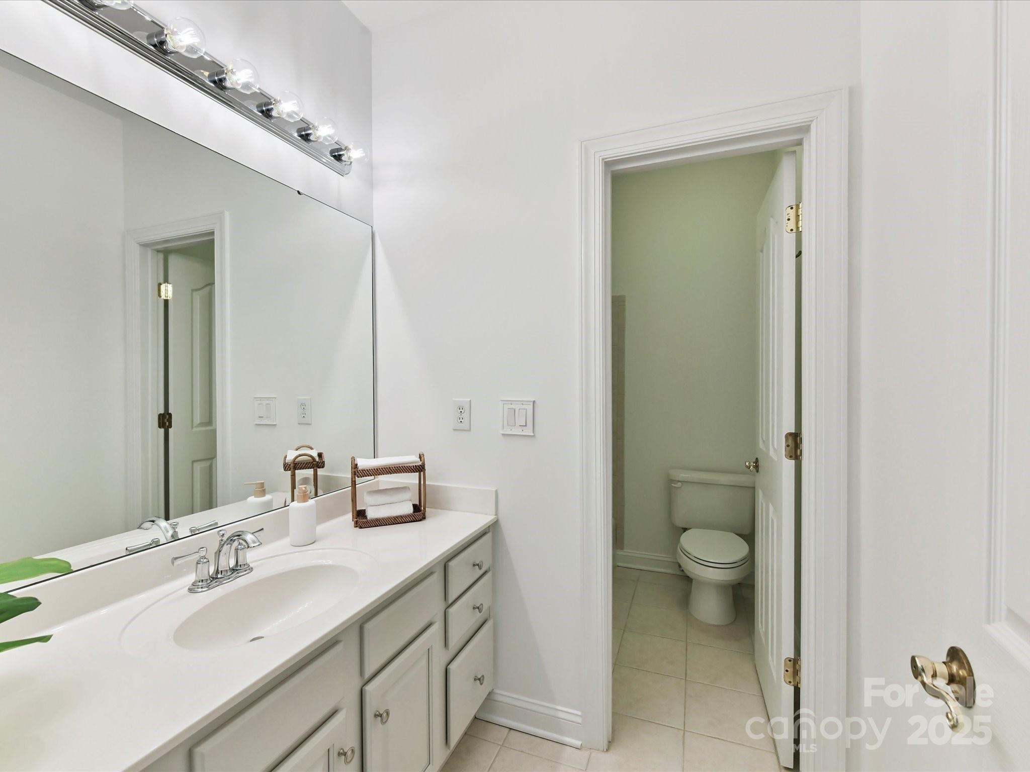 5434 Shoal Brook Court