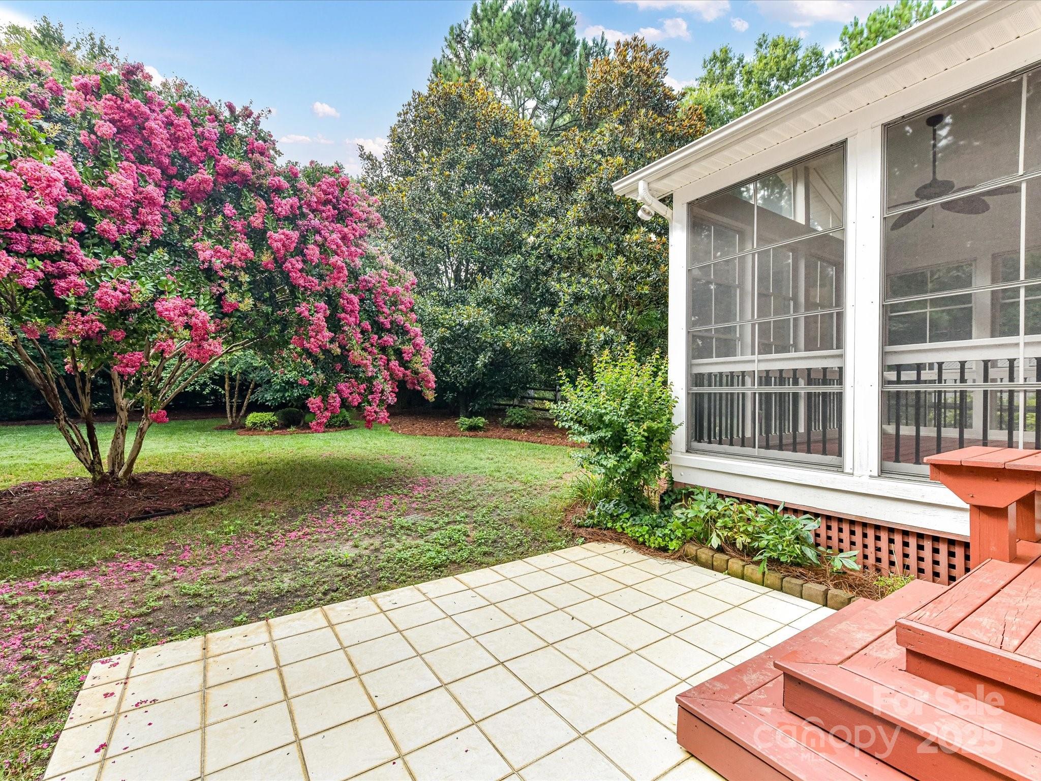 5434 Shoal Brook Court