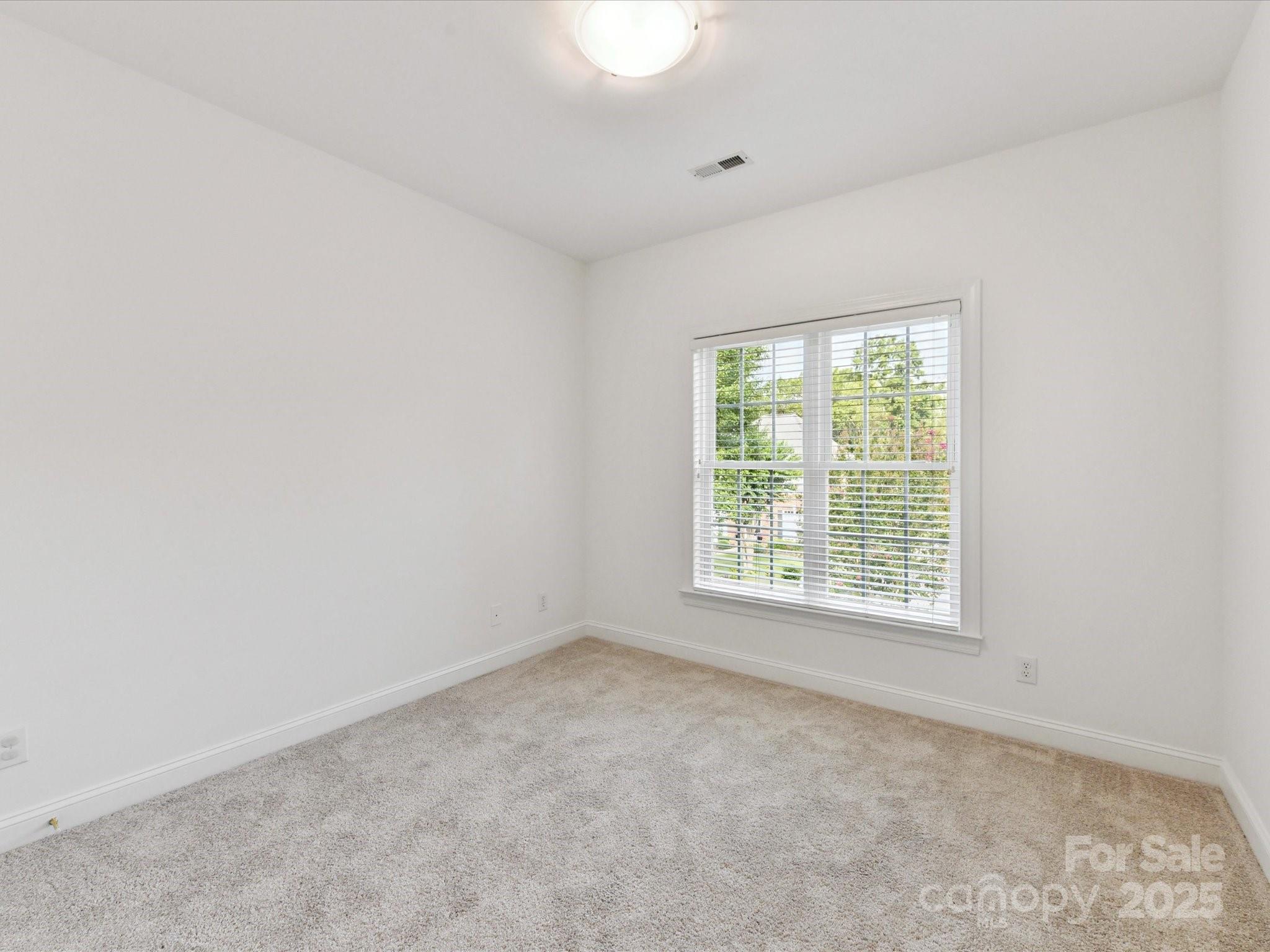 5434 Shoal Brook Court