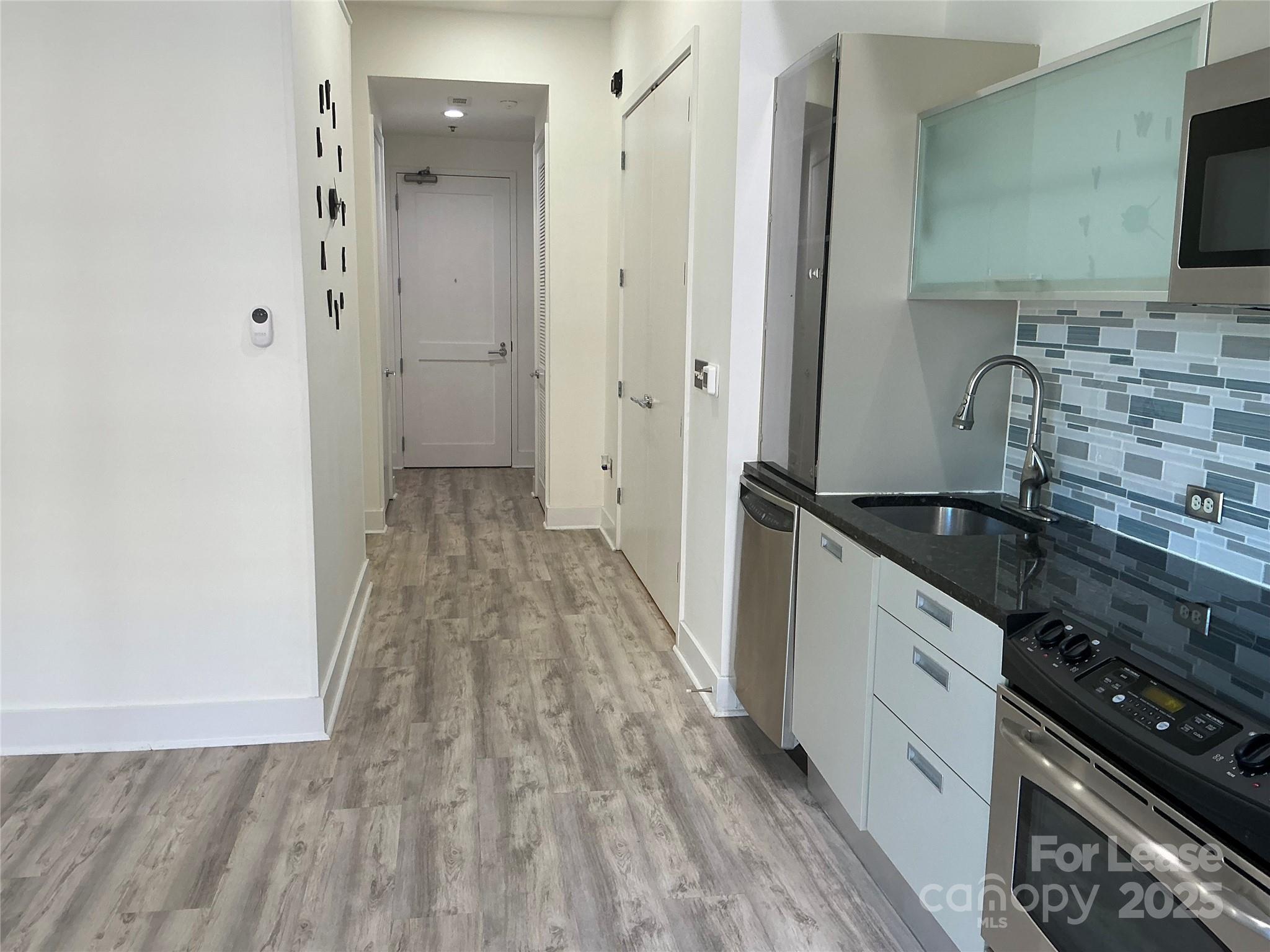 1133 Metropolitan Avenue