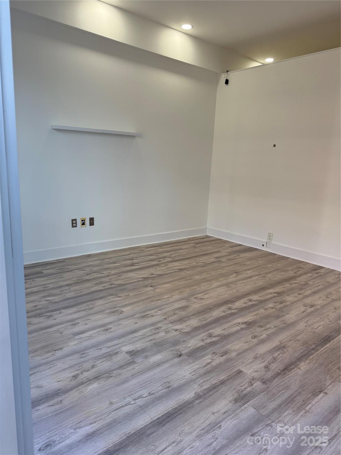 1133 Metropolitan Avenue