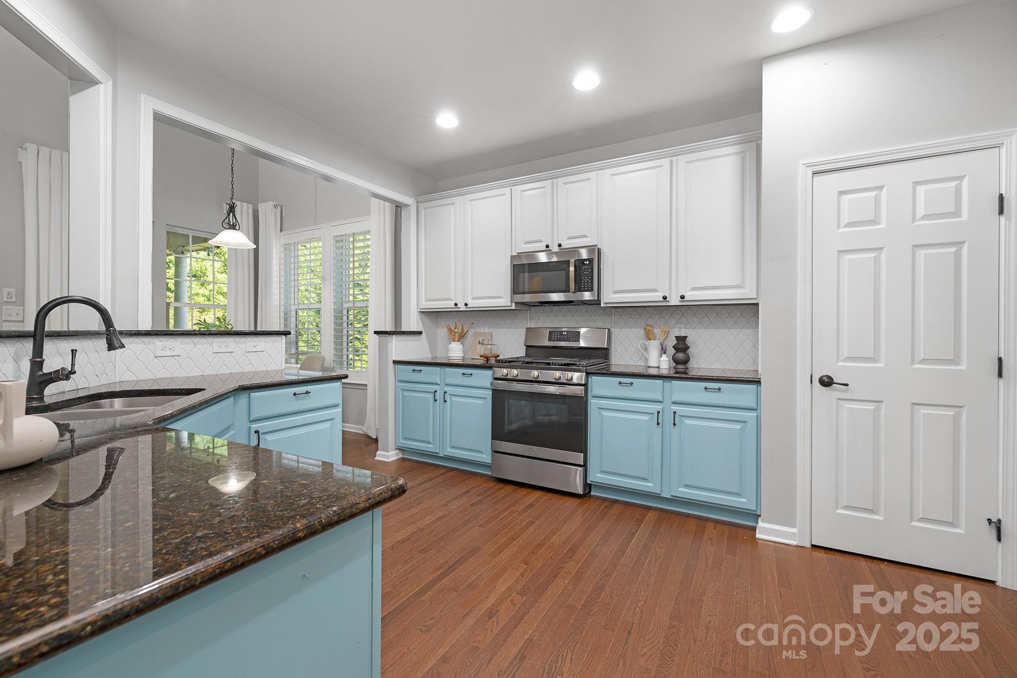 446 Leaf Arbor Court