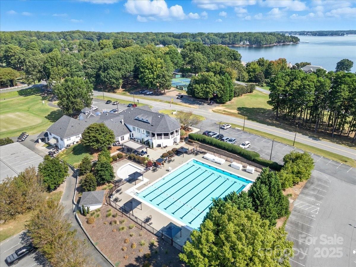 7967 Glen Abbey Circle