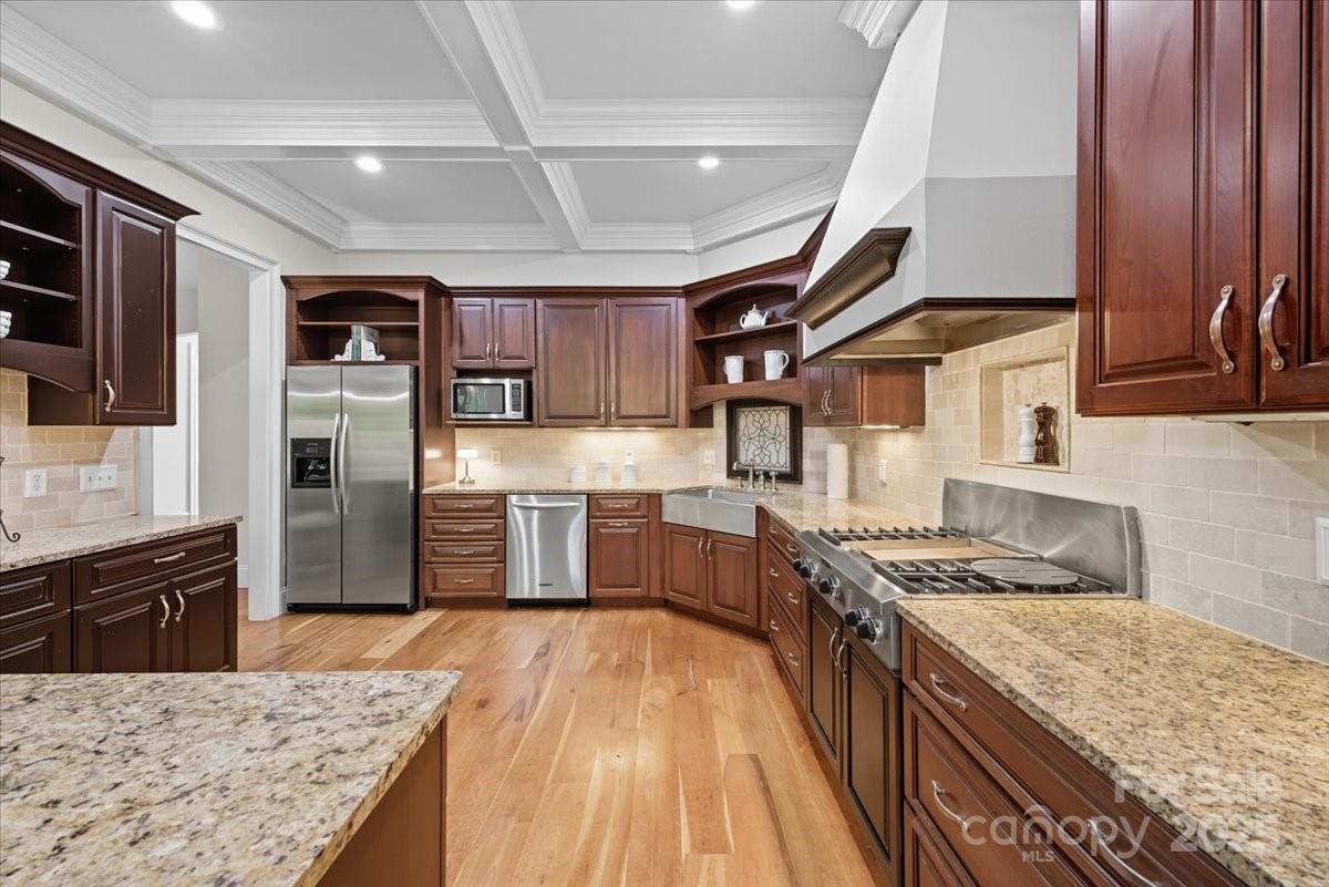 7967 Glen Abbey Circle