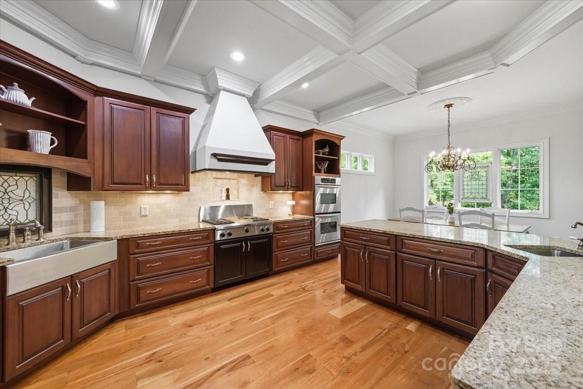 7967 Glen Abbey Circle