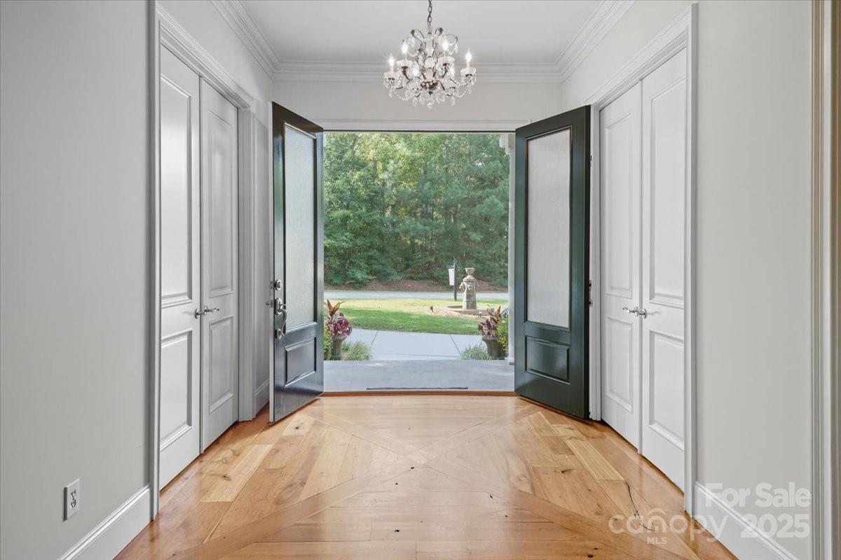 7967 Glen Abbey Circle