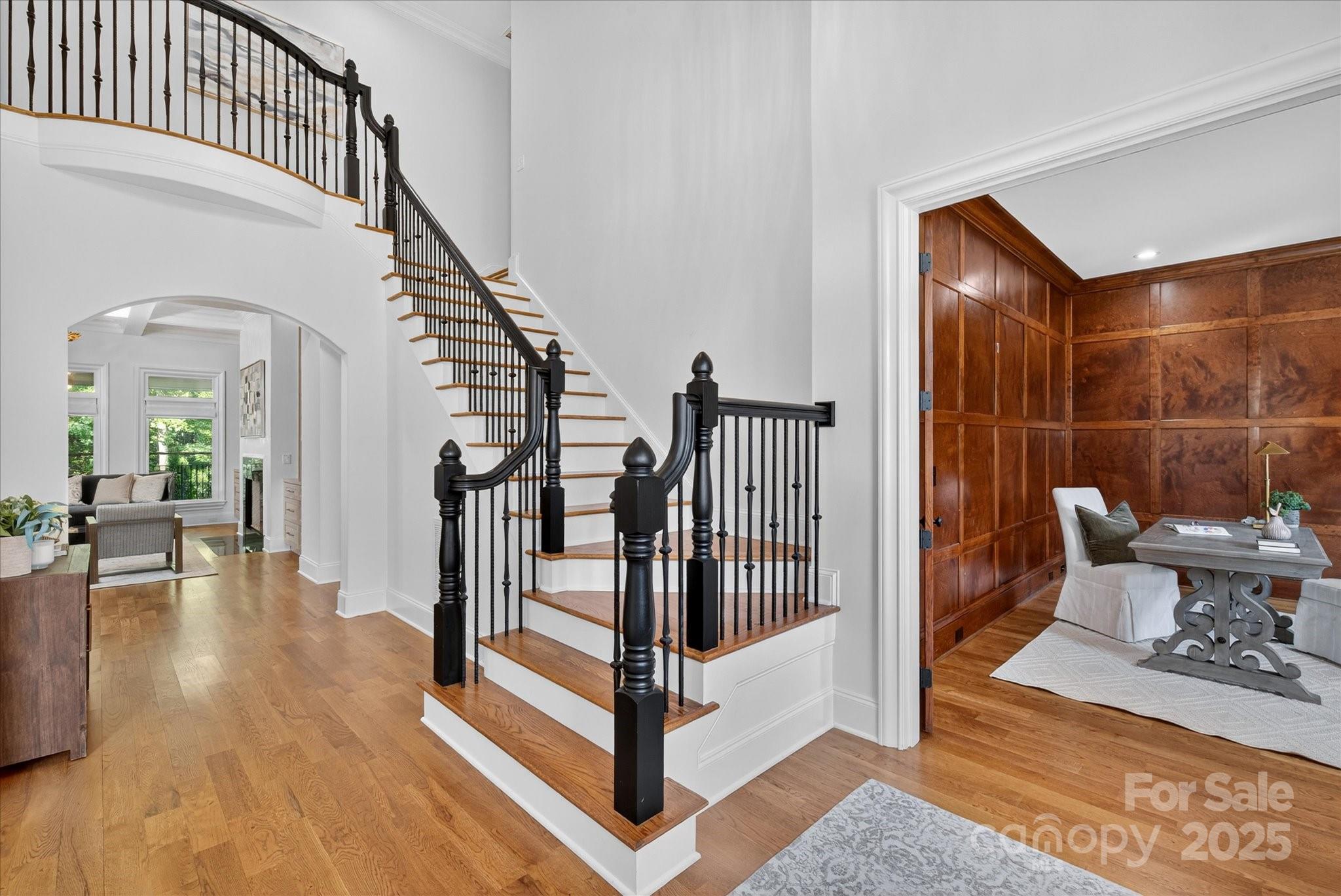 1221 Hadley Park Lane