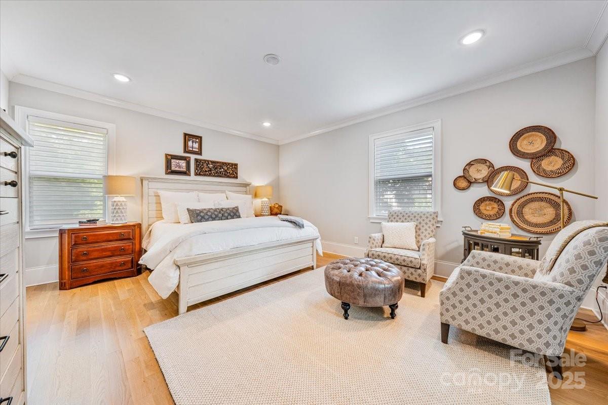 910 Heather Lane