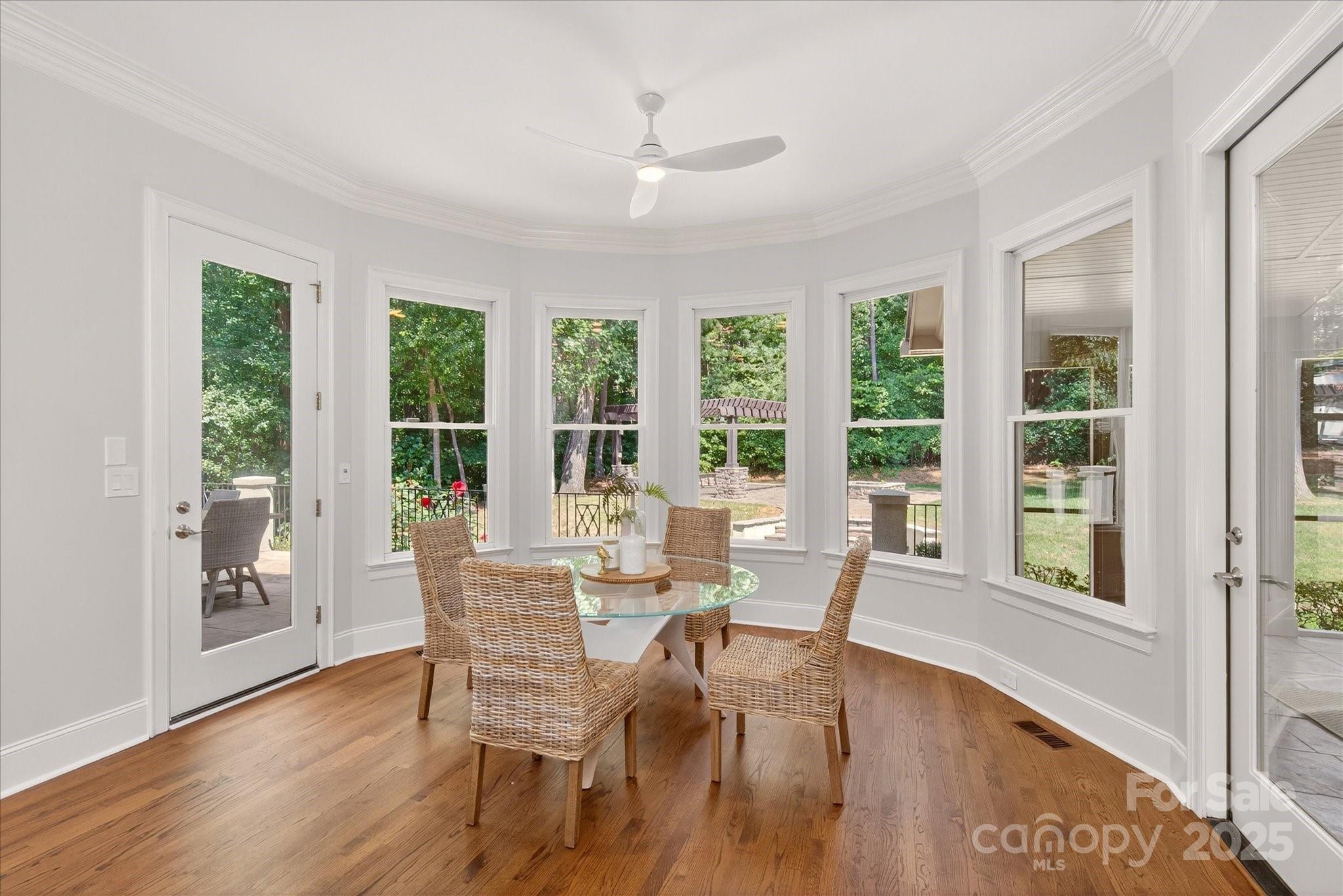 1029 Seminole Drive