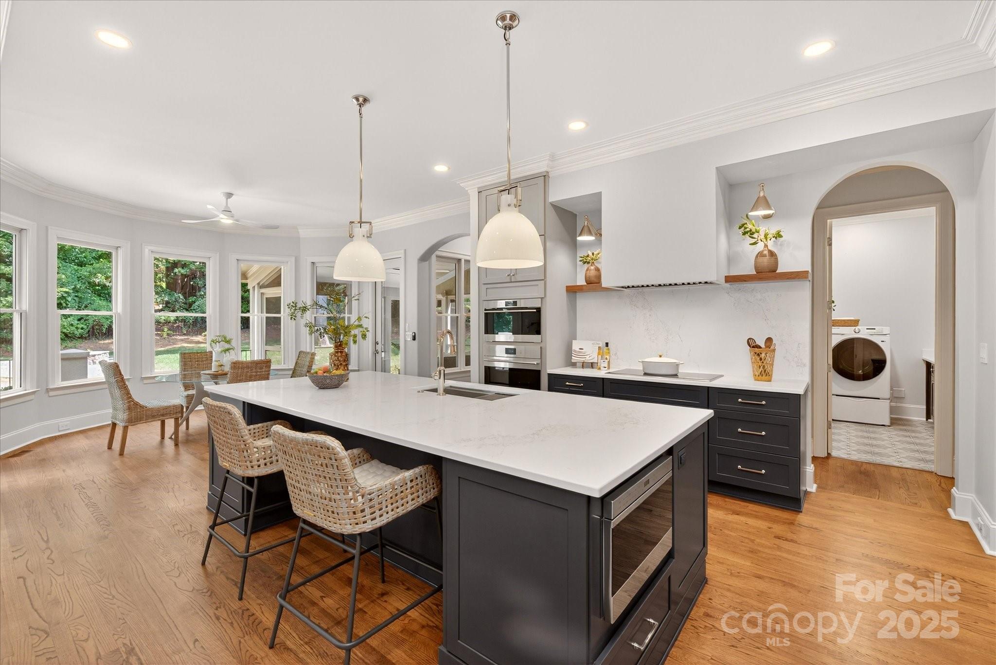 1029 Seminole Drive