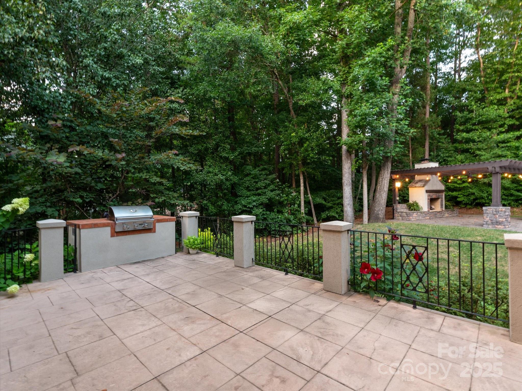 1029 Seminole Drive