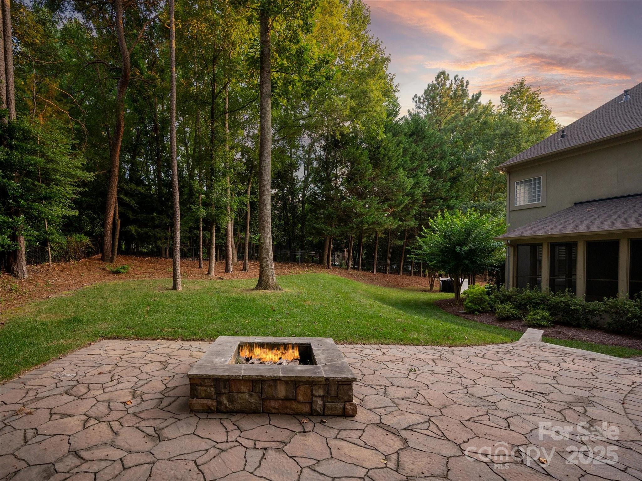 1029 Seminole Drive