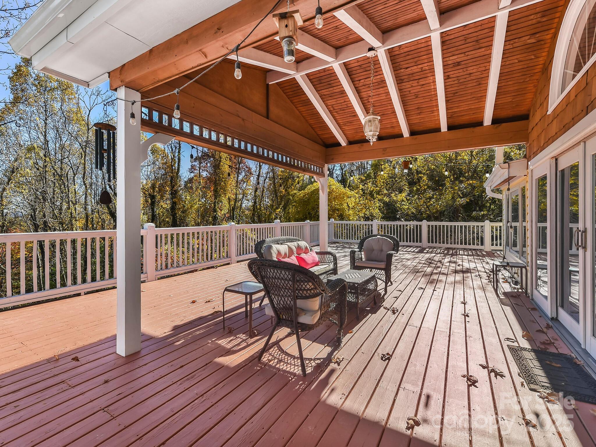 20 Fairview Heights Drive