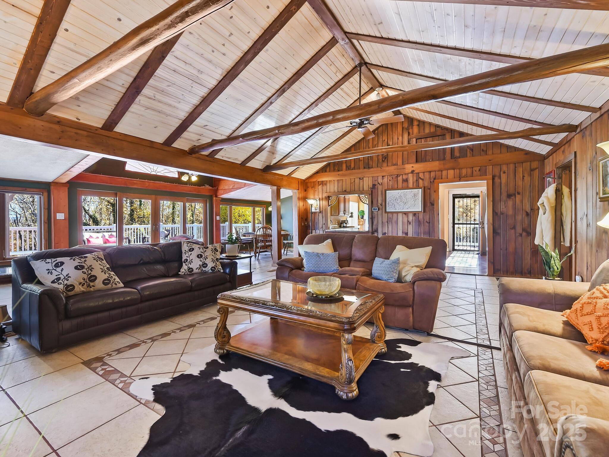 20 Fairview Heights Drive