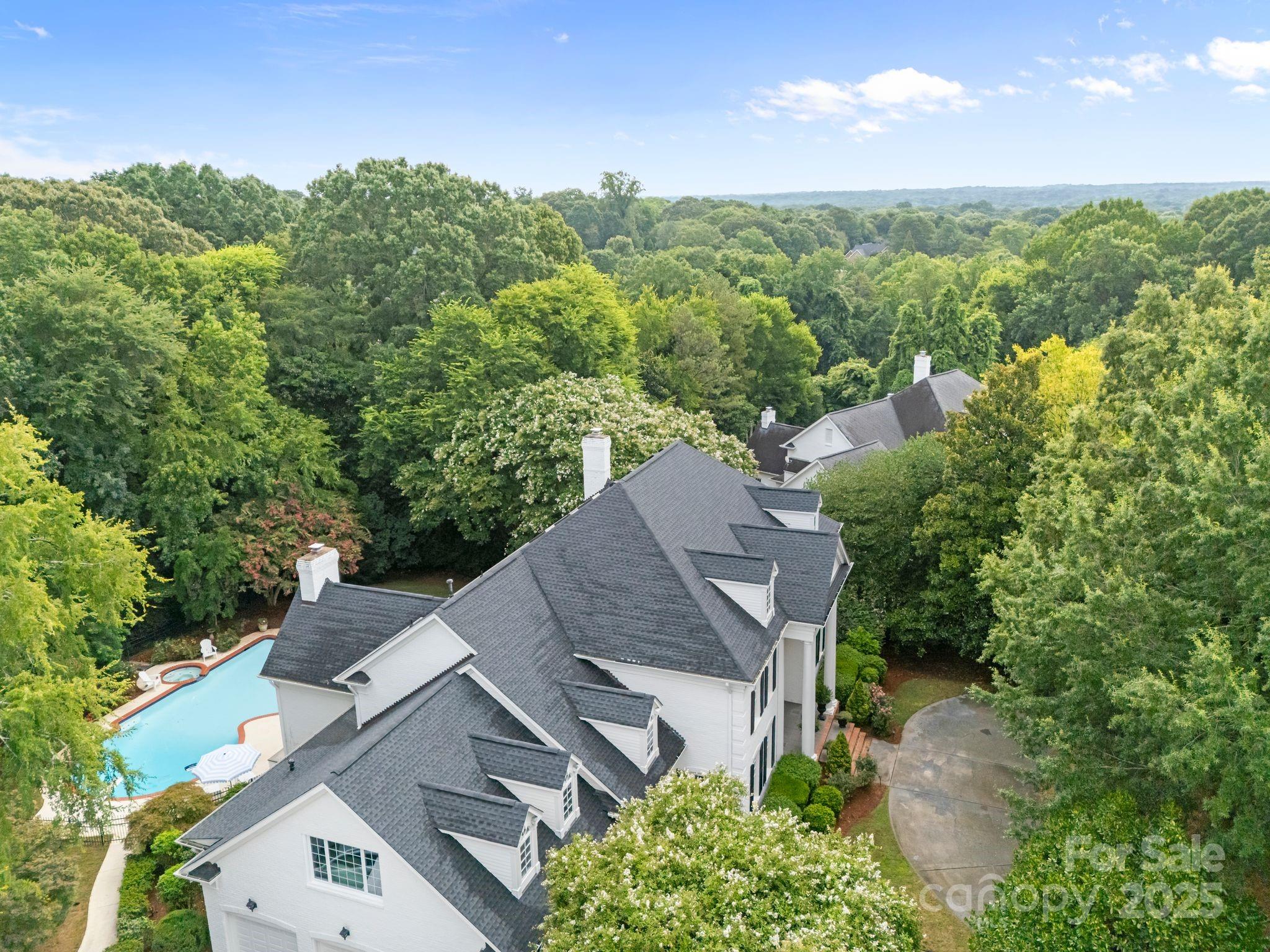 3605 Hampton Manor Drive