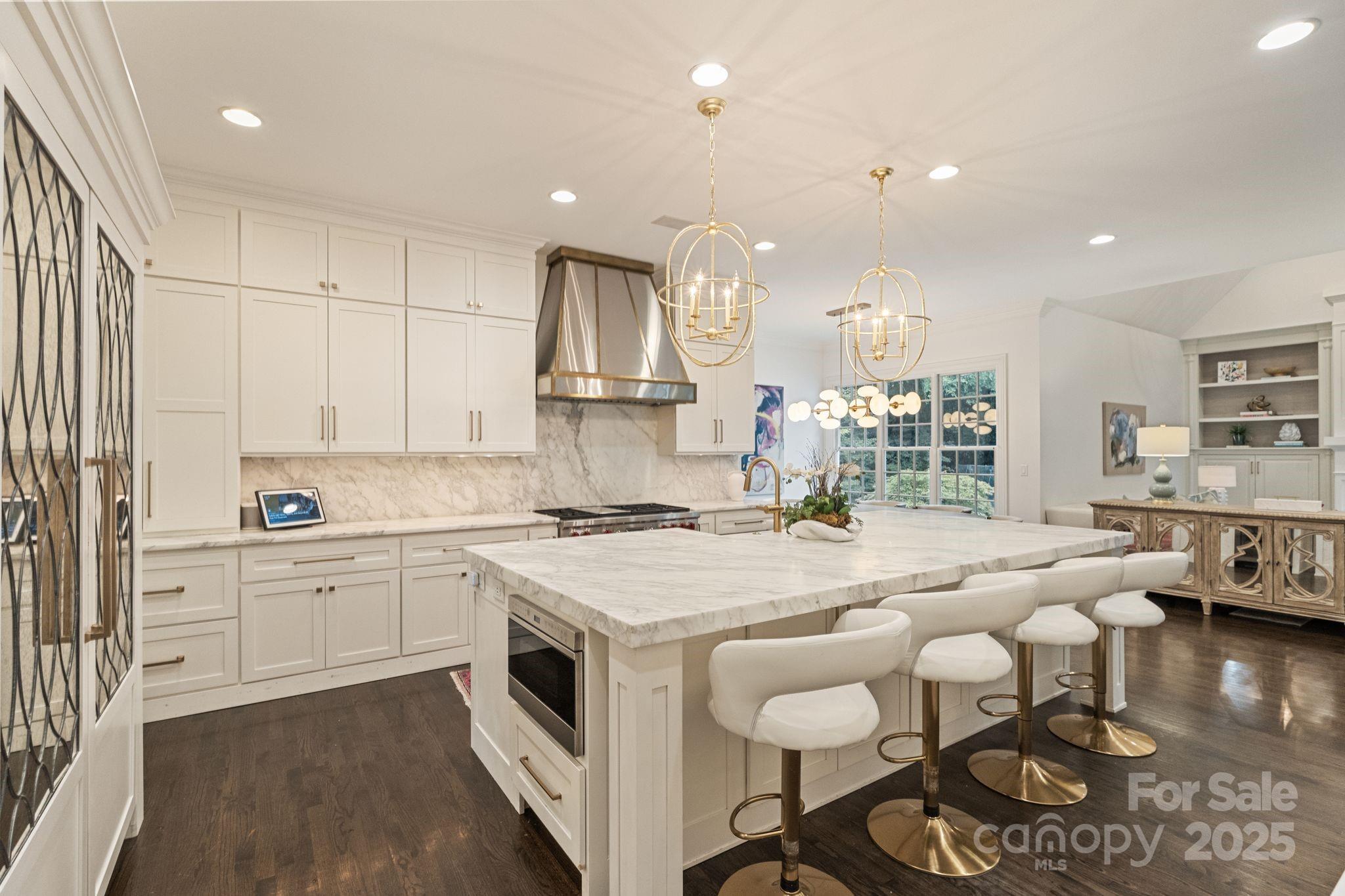 3605 Hampton Manor Drive