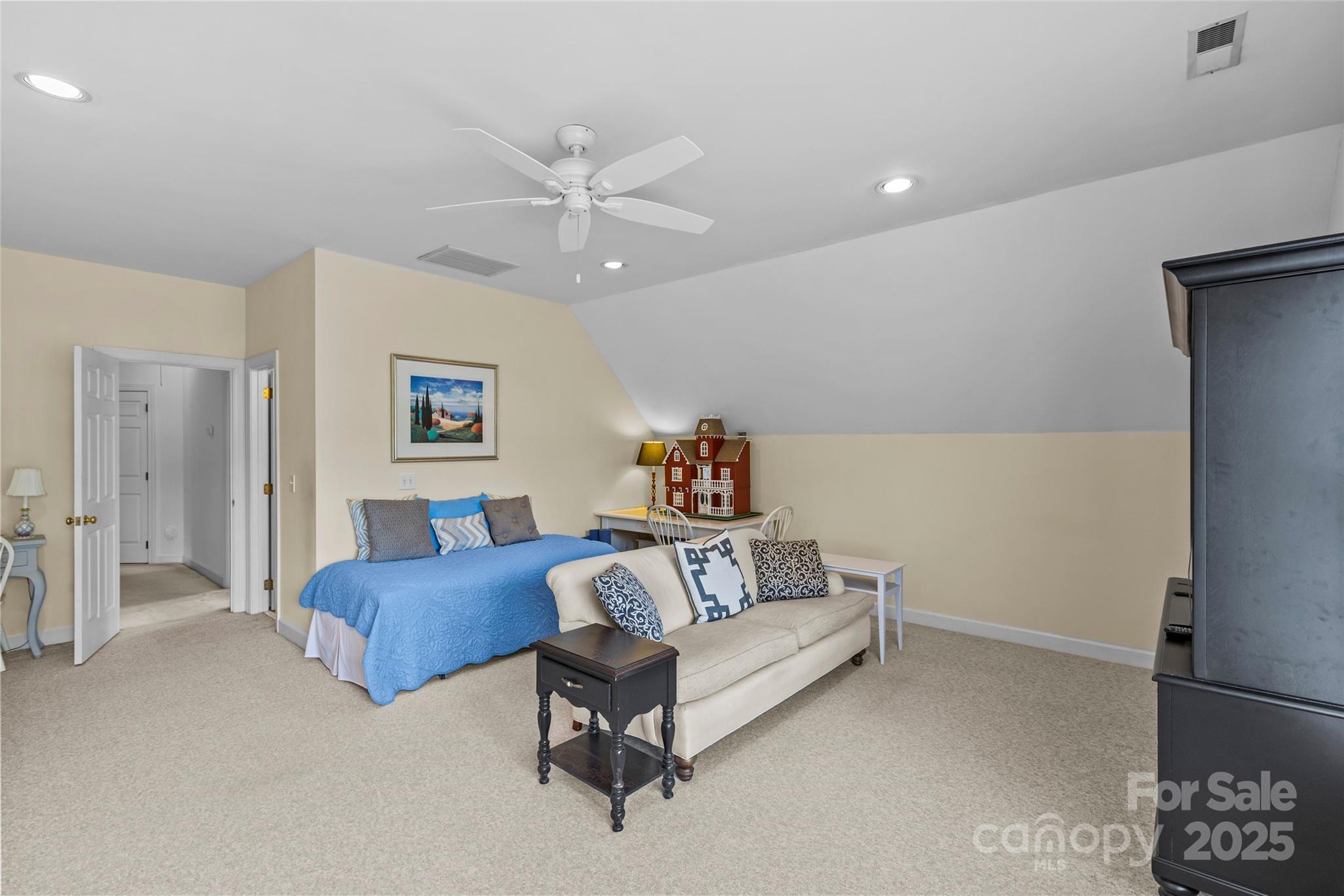 9228 Tresanton Drive