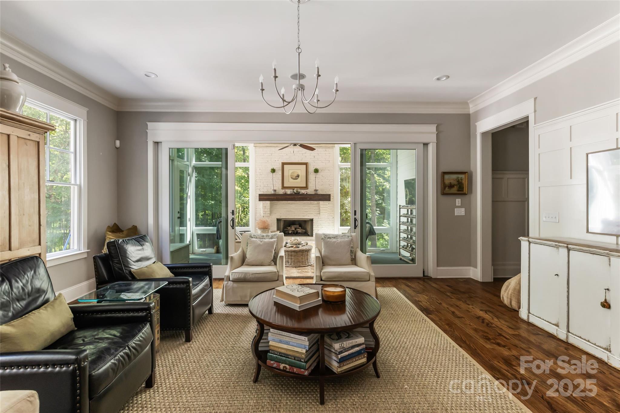 1415 Rosehill Drive