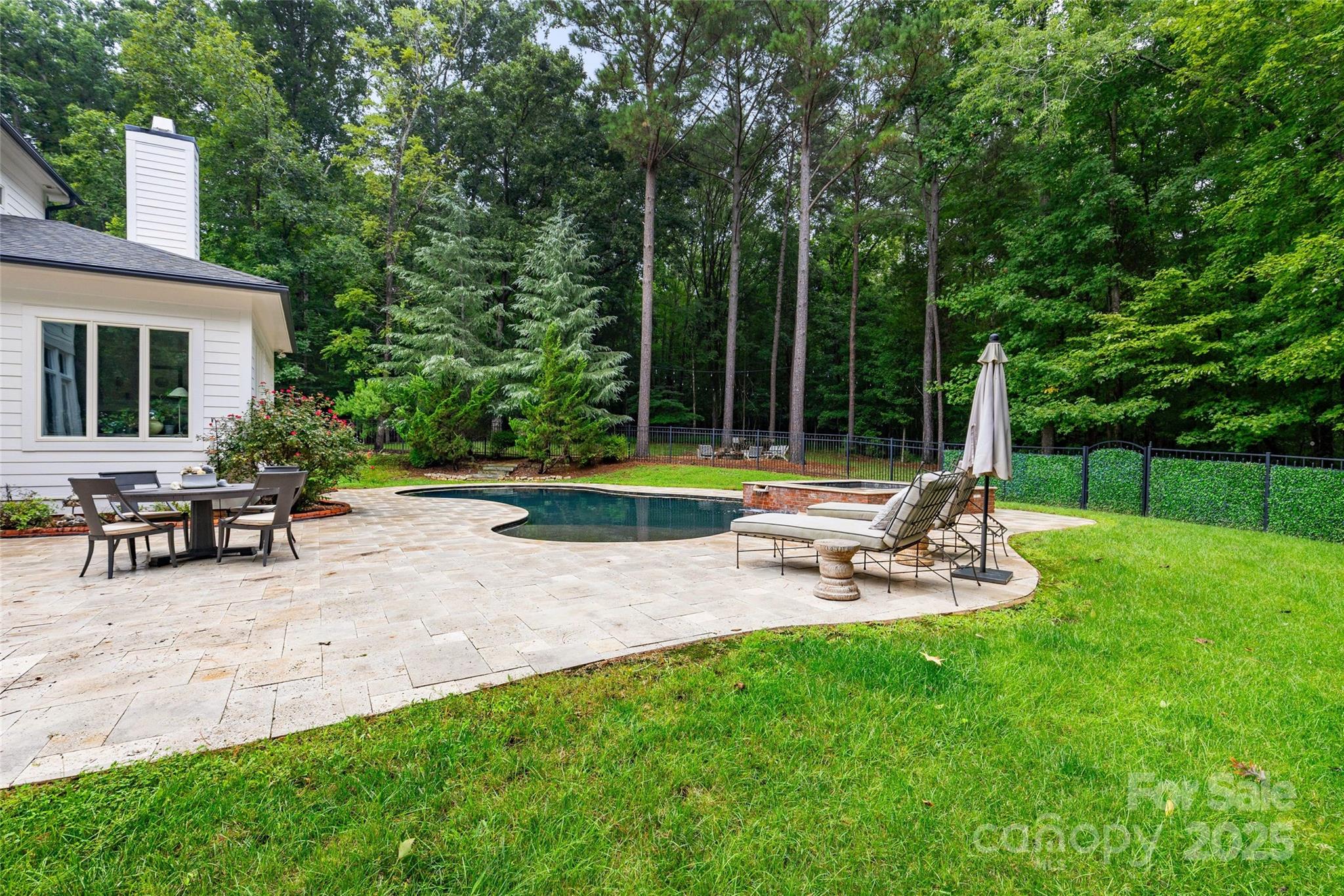 1415 Rosehill Drive
