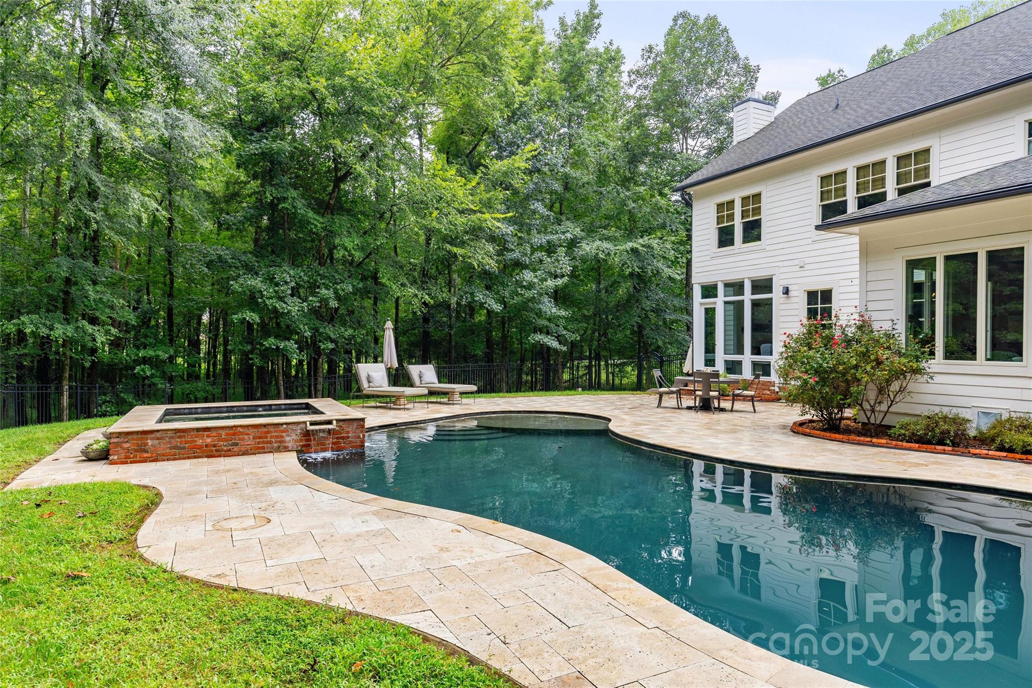 1415 Rosehill Drive