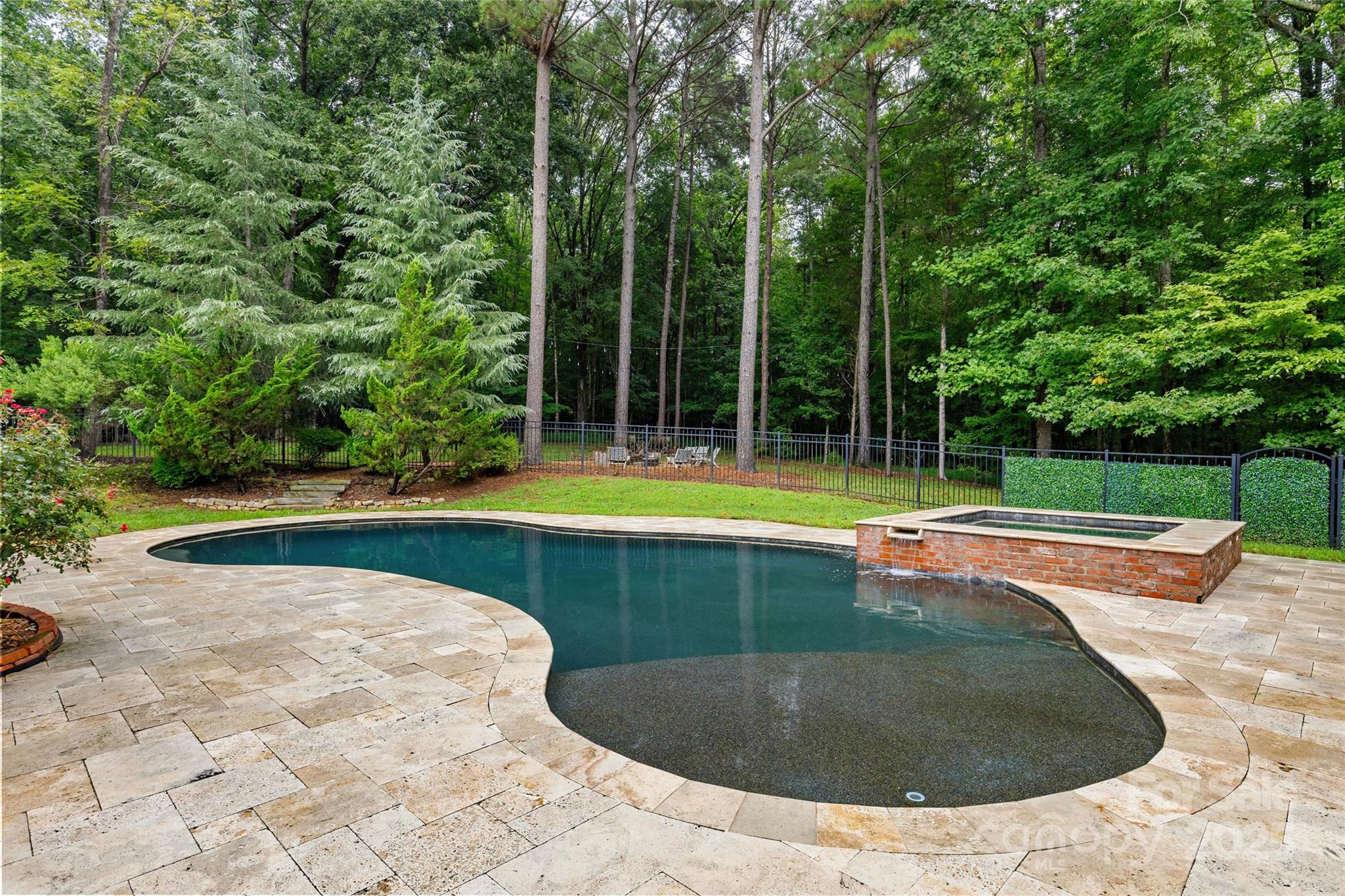 1415 Rosehill Drive