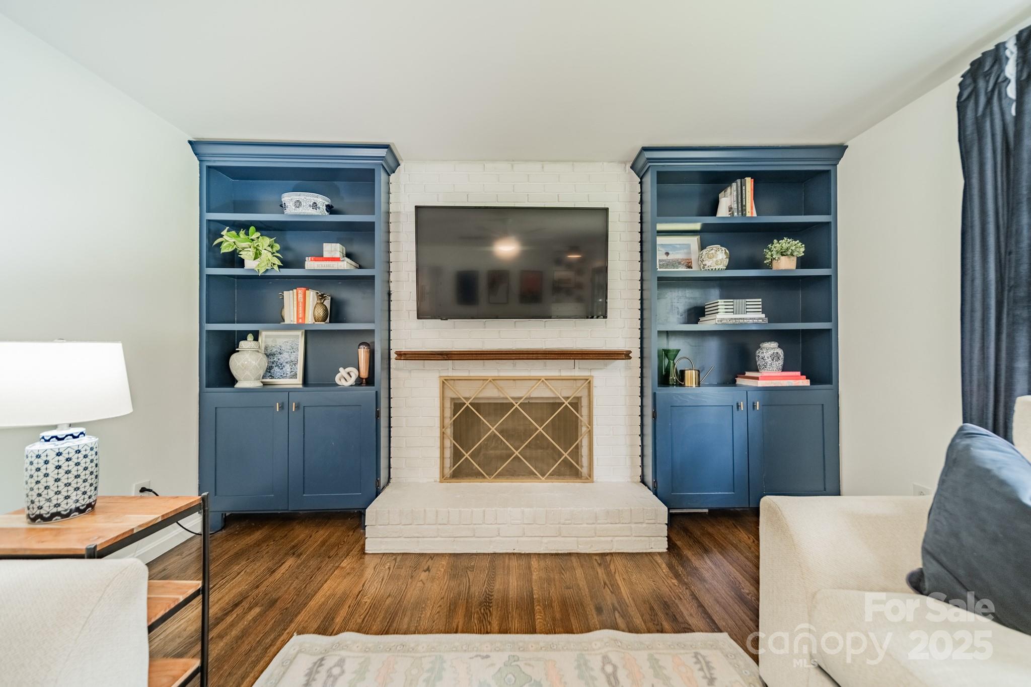 4123 Tamerlane Drive