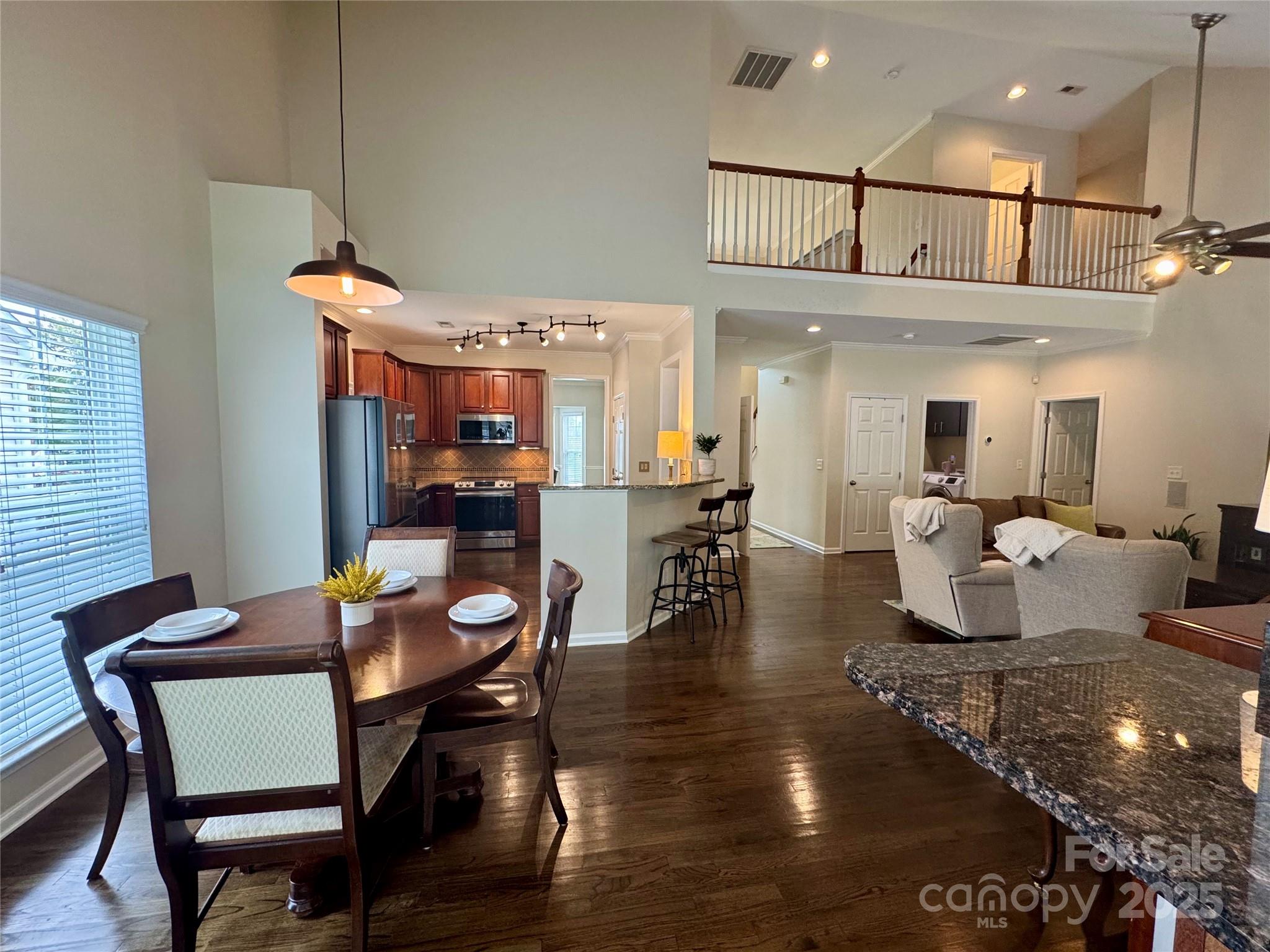 2676 Sunberry Lane NW