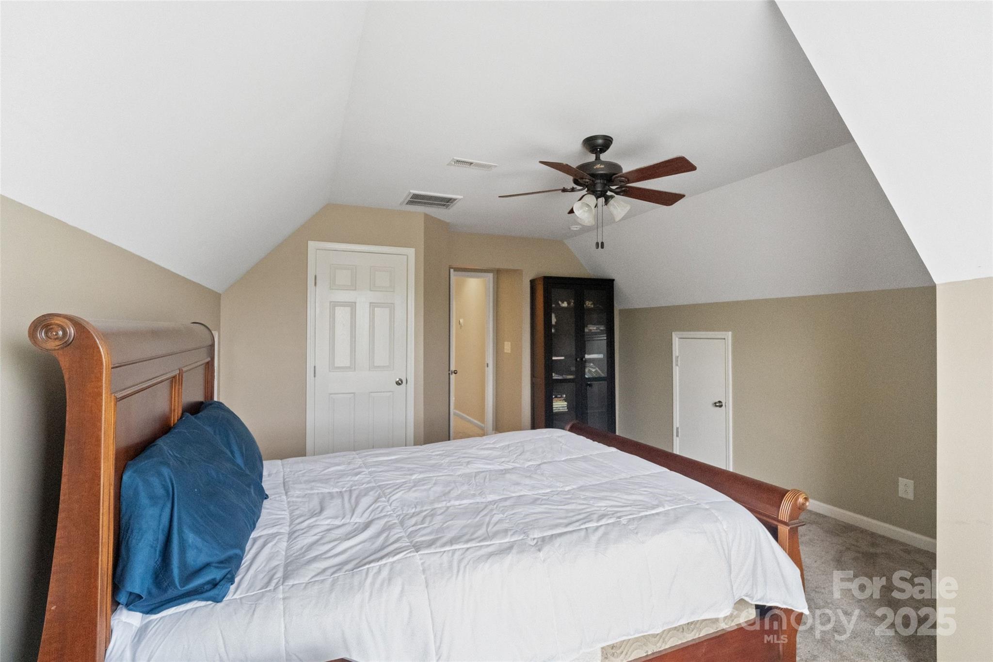 2676 Sunberry Lane NW