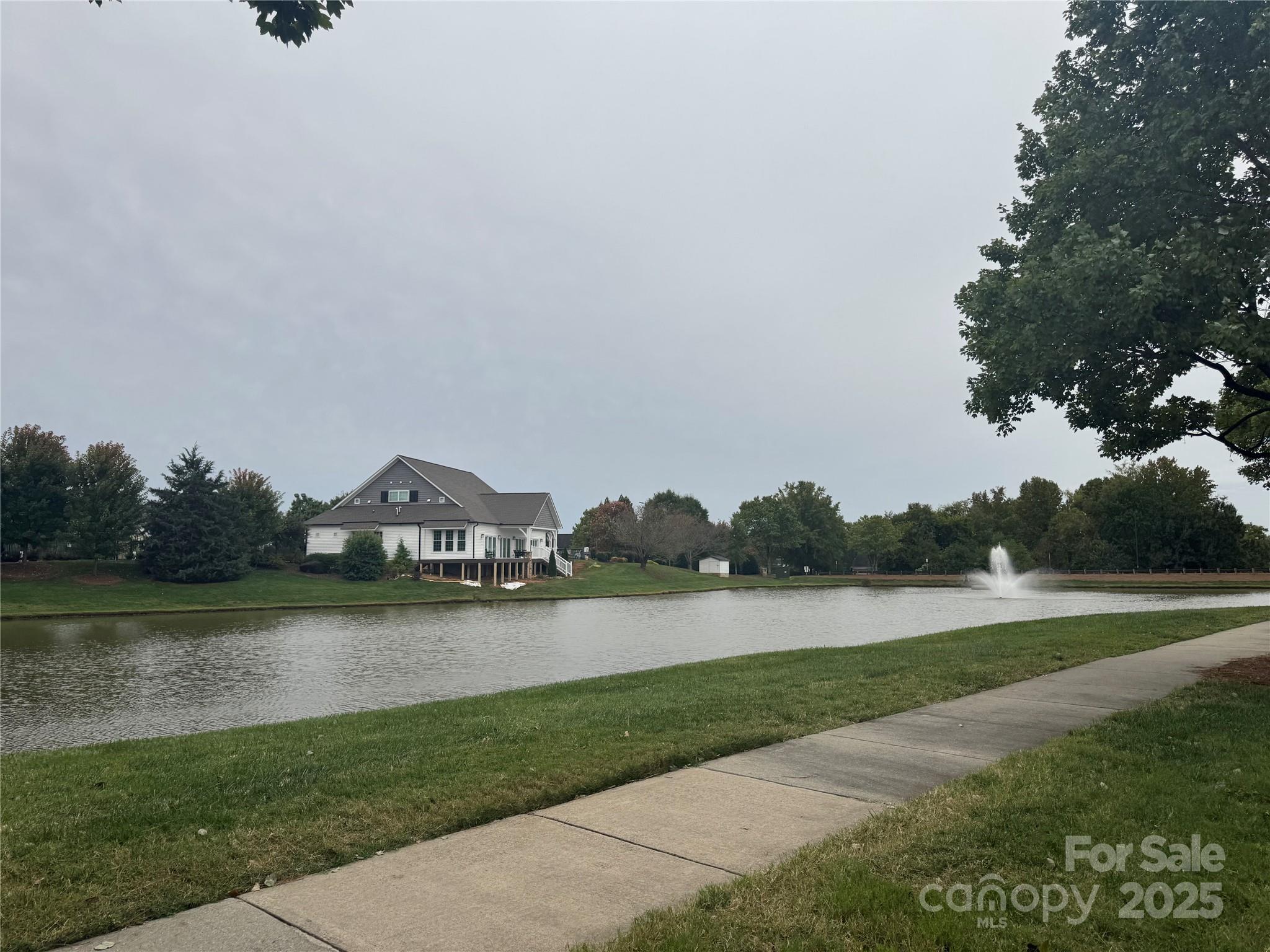 2676 Sunberry Lane NW