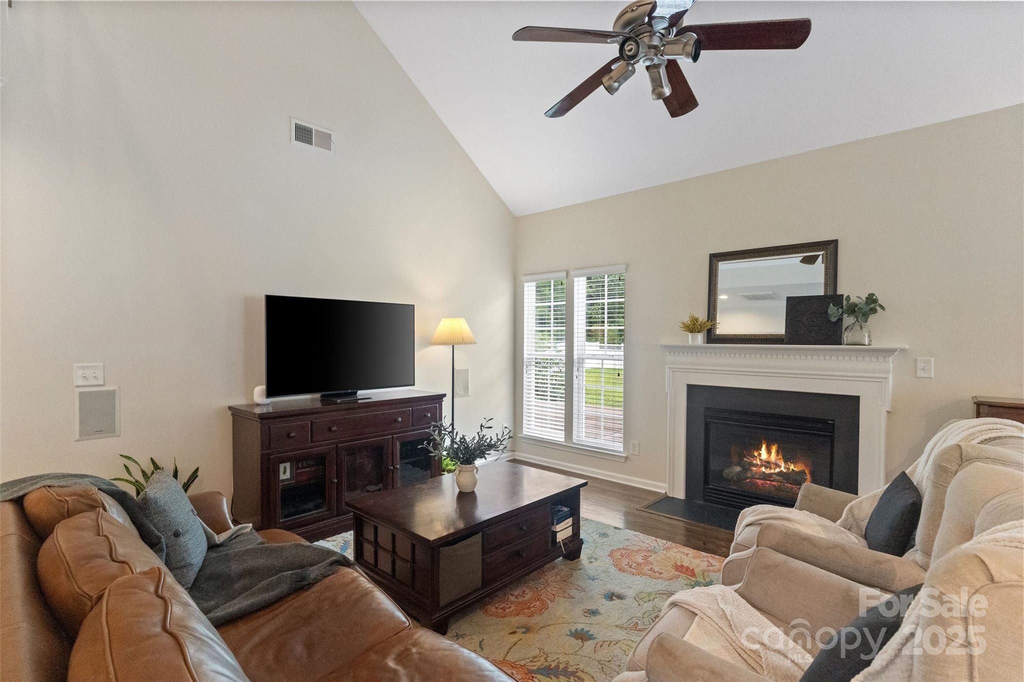 2676 Sunberry Lane NW