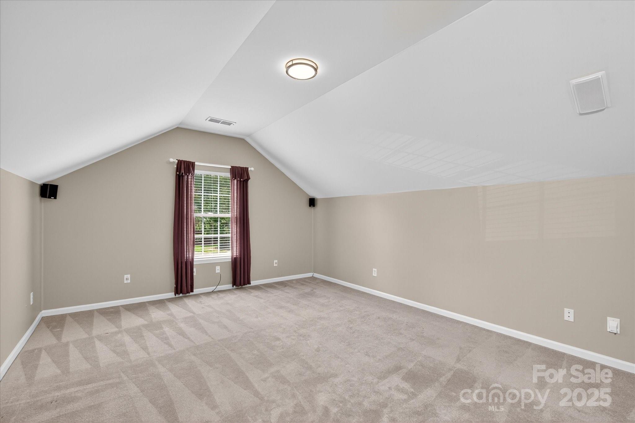 2524 Macie Glen Court