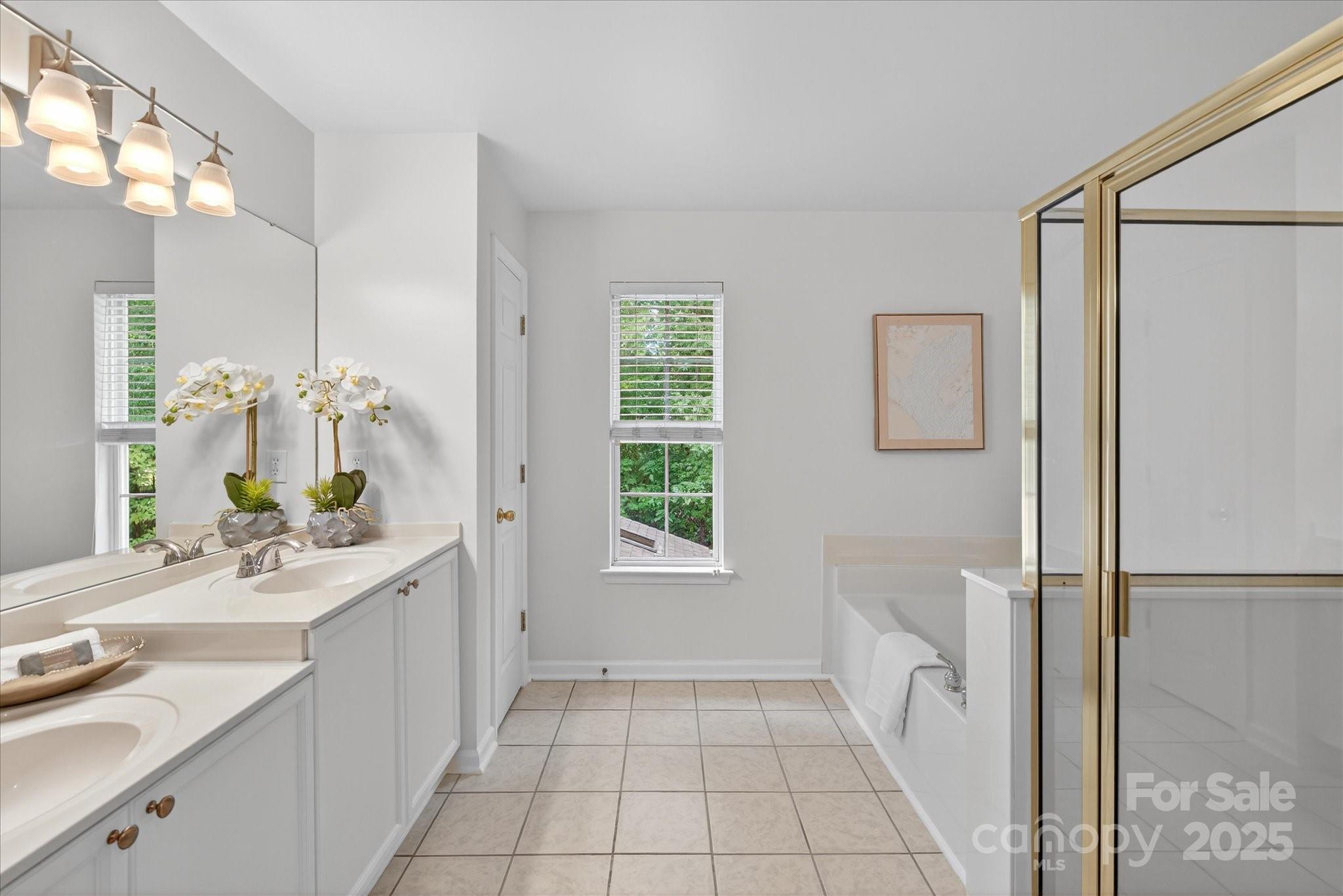 2524 Macie Glen Court