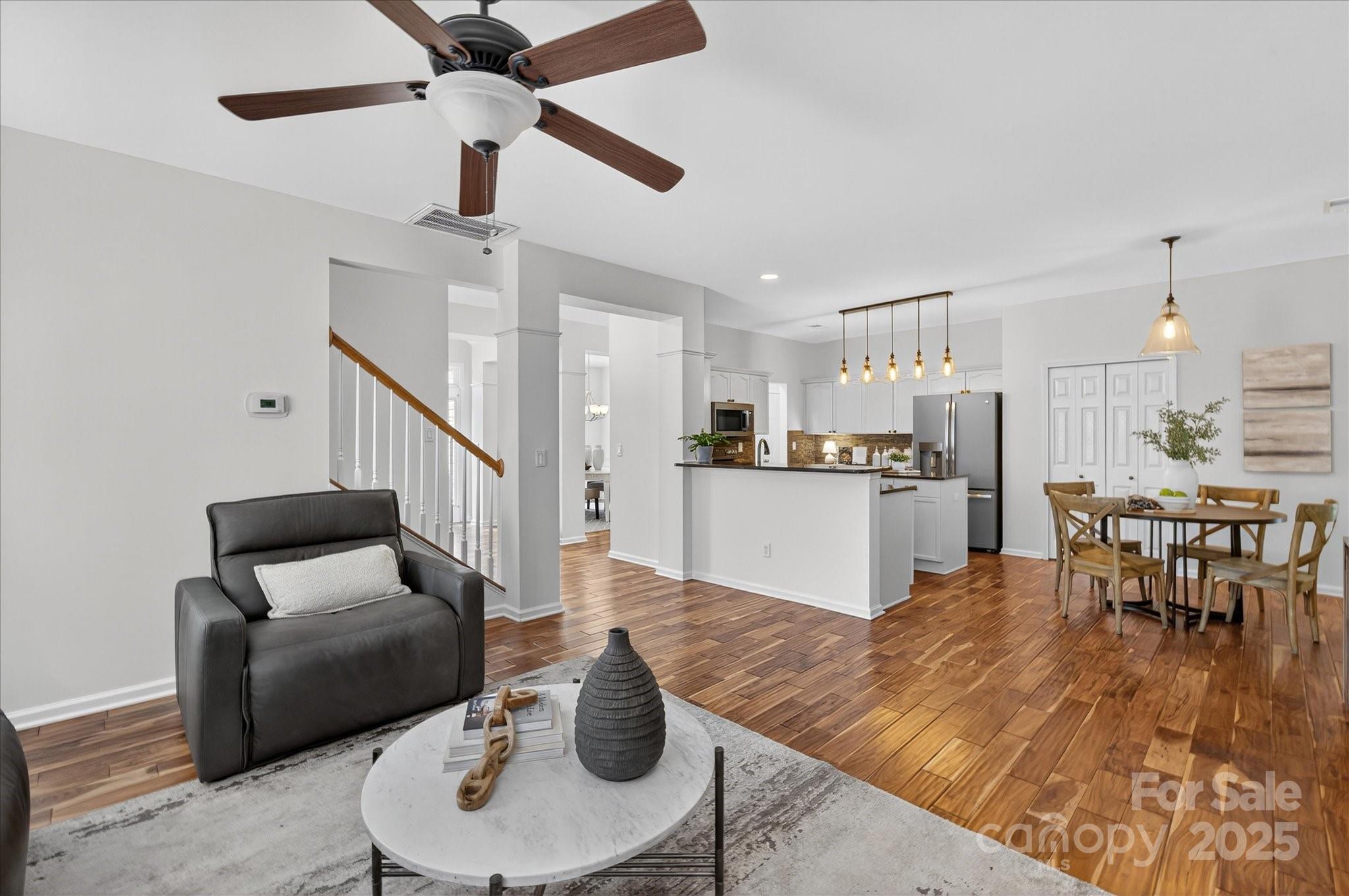 2524 Macie Glen Court