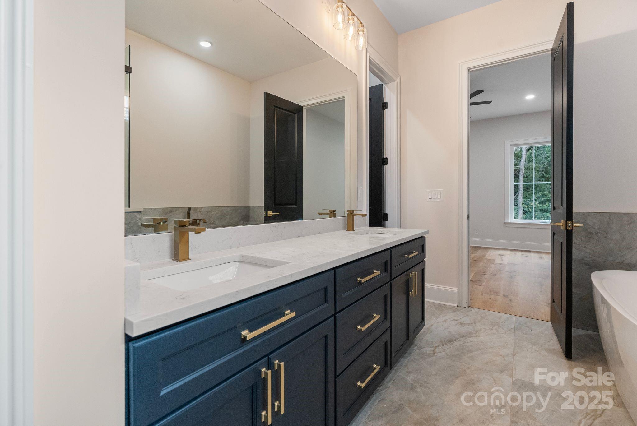 3204 Chancellor Lane