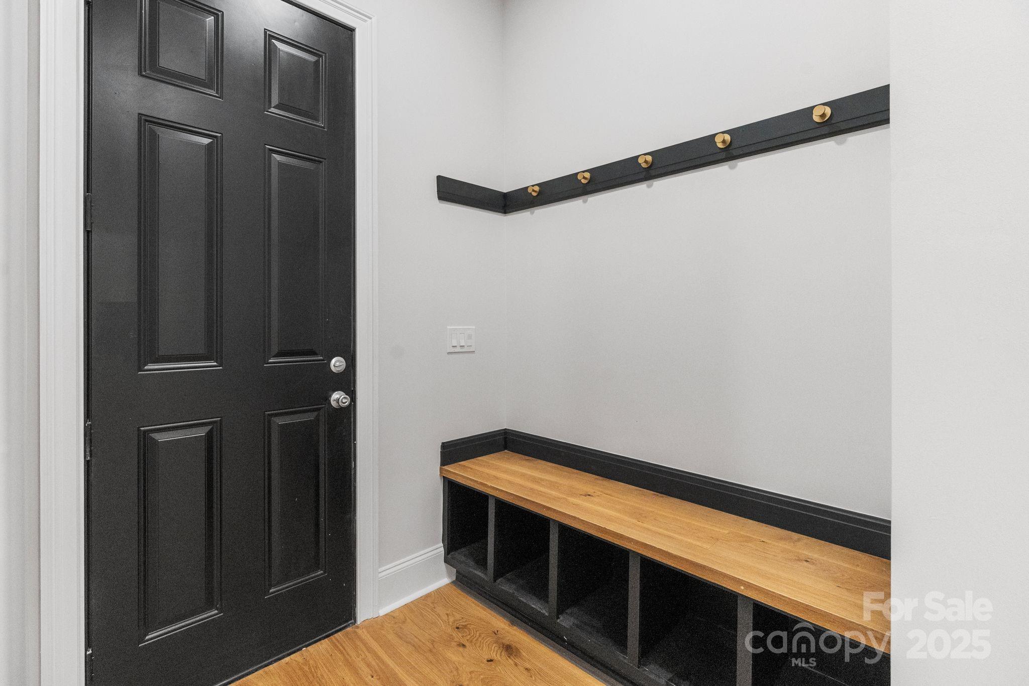 3204 Chancellor Lane