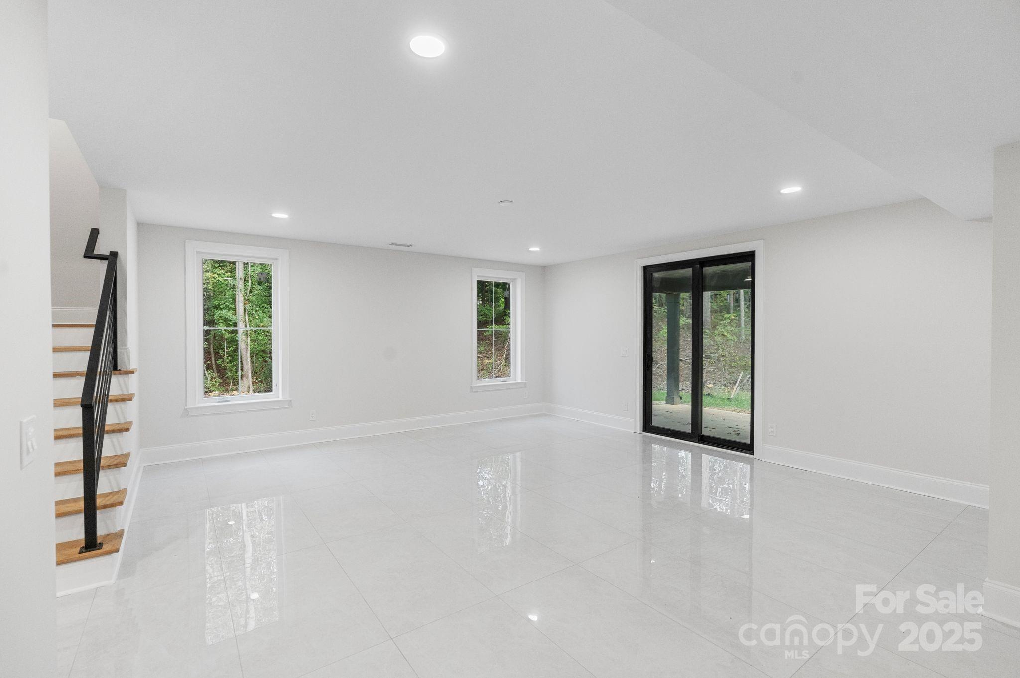 3204 Chancellor Lane