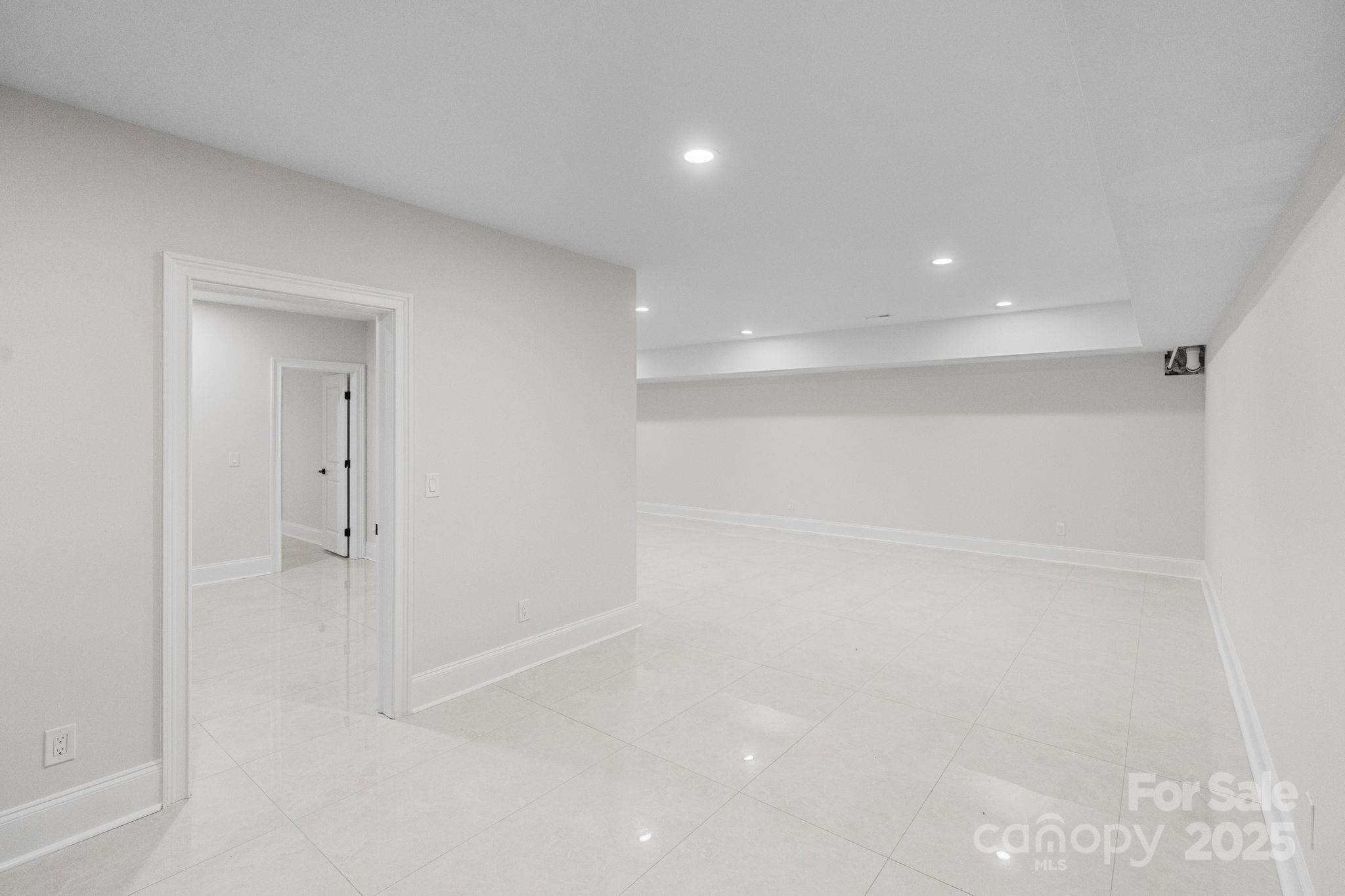 3204 Chancellor Lane