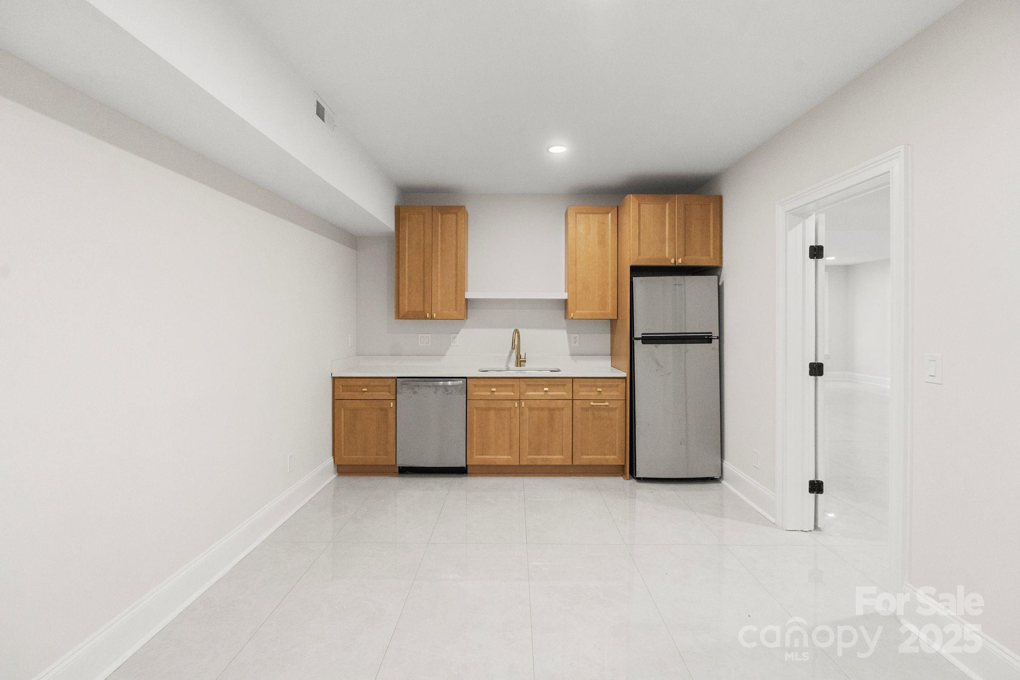 3204 Chancellor Lane