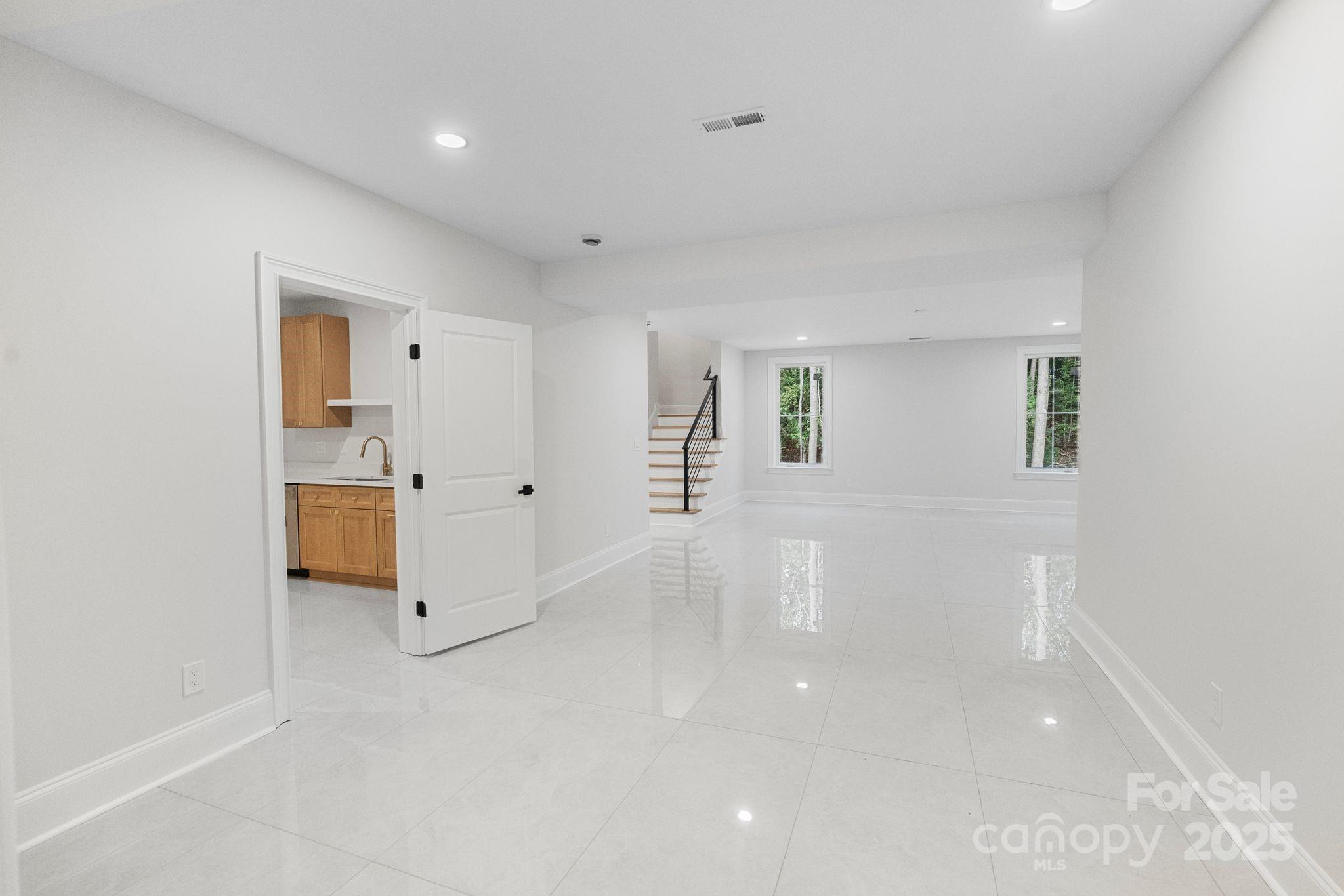 3204 Chancellor Lane