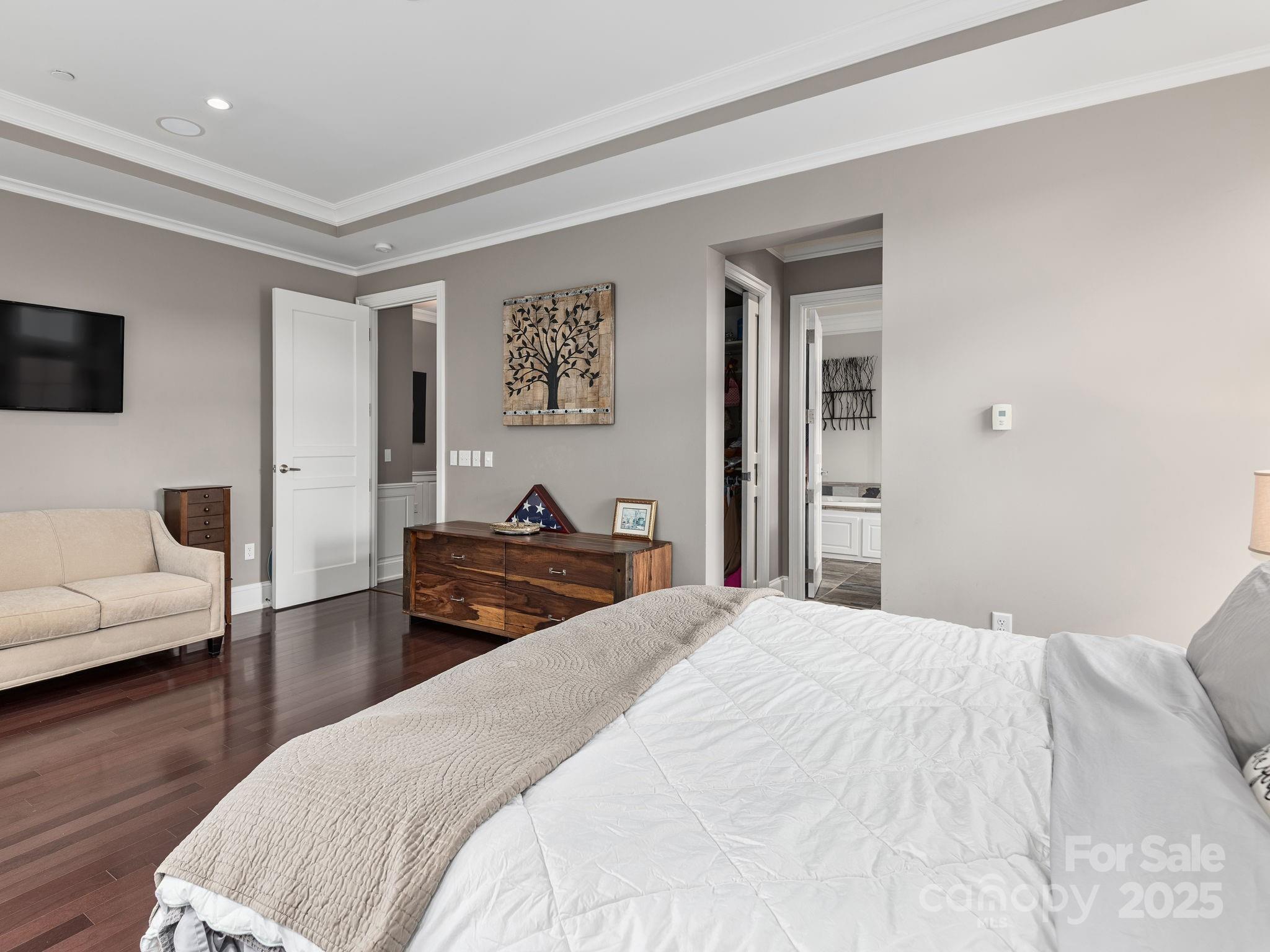 288 Macon Avenue Unit: 308