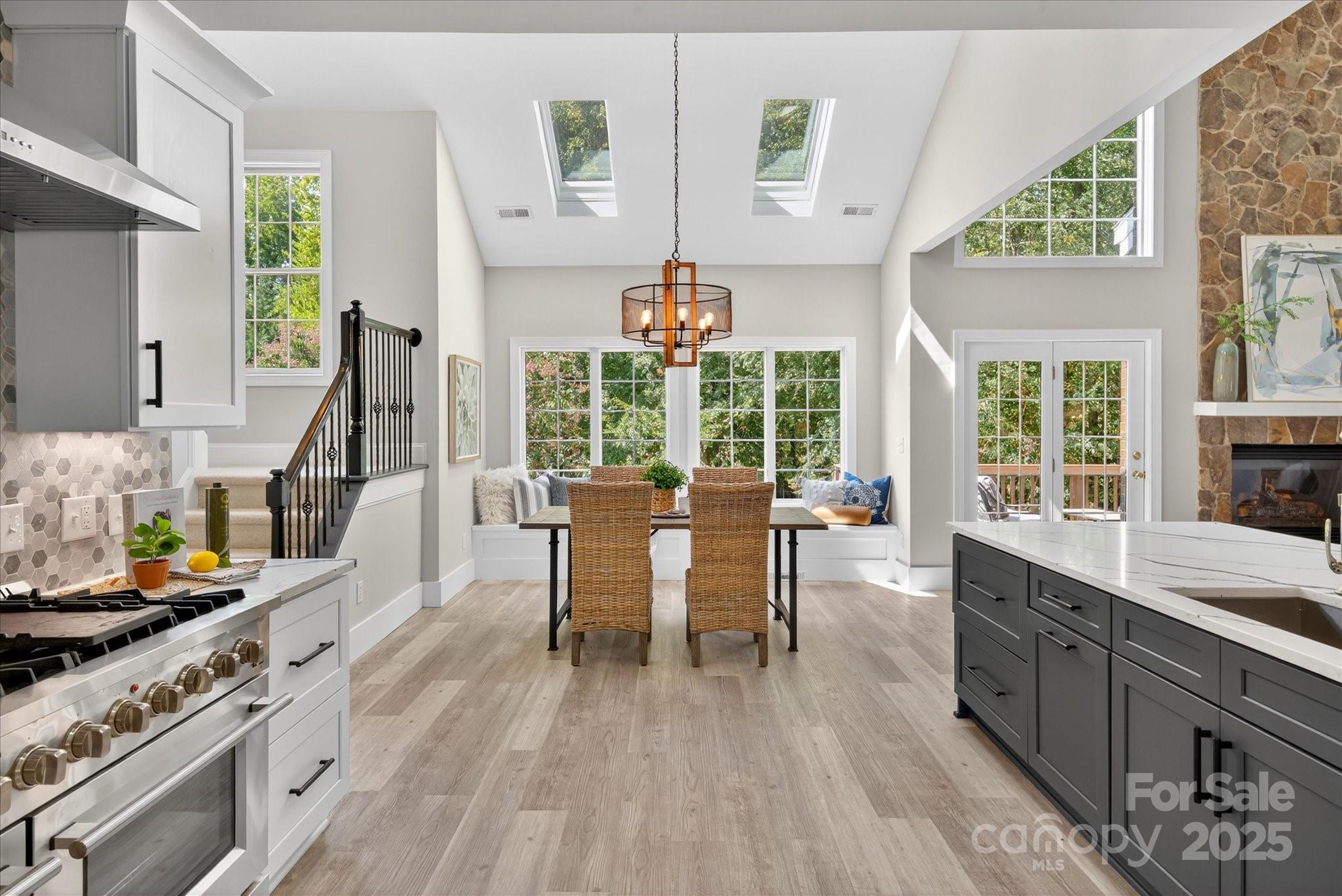 3009 Groves Edge Lane